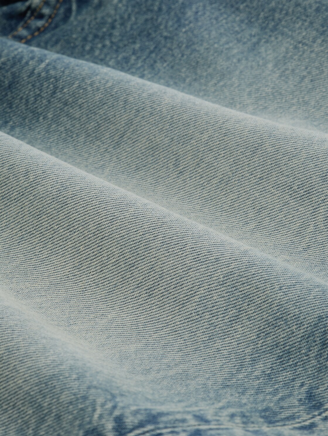 TTWAYLEN RELAXED Jeans Shorts - Tinted Blue Denim - Material-Ansicht