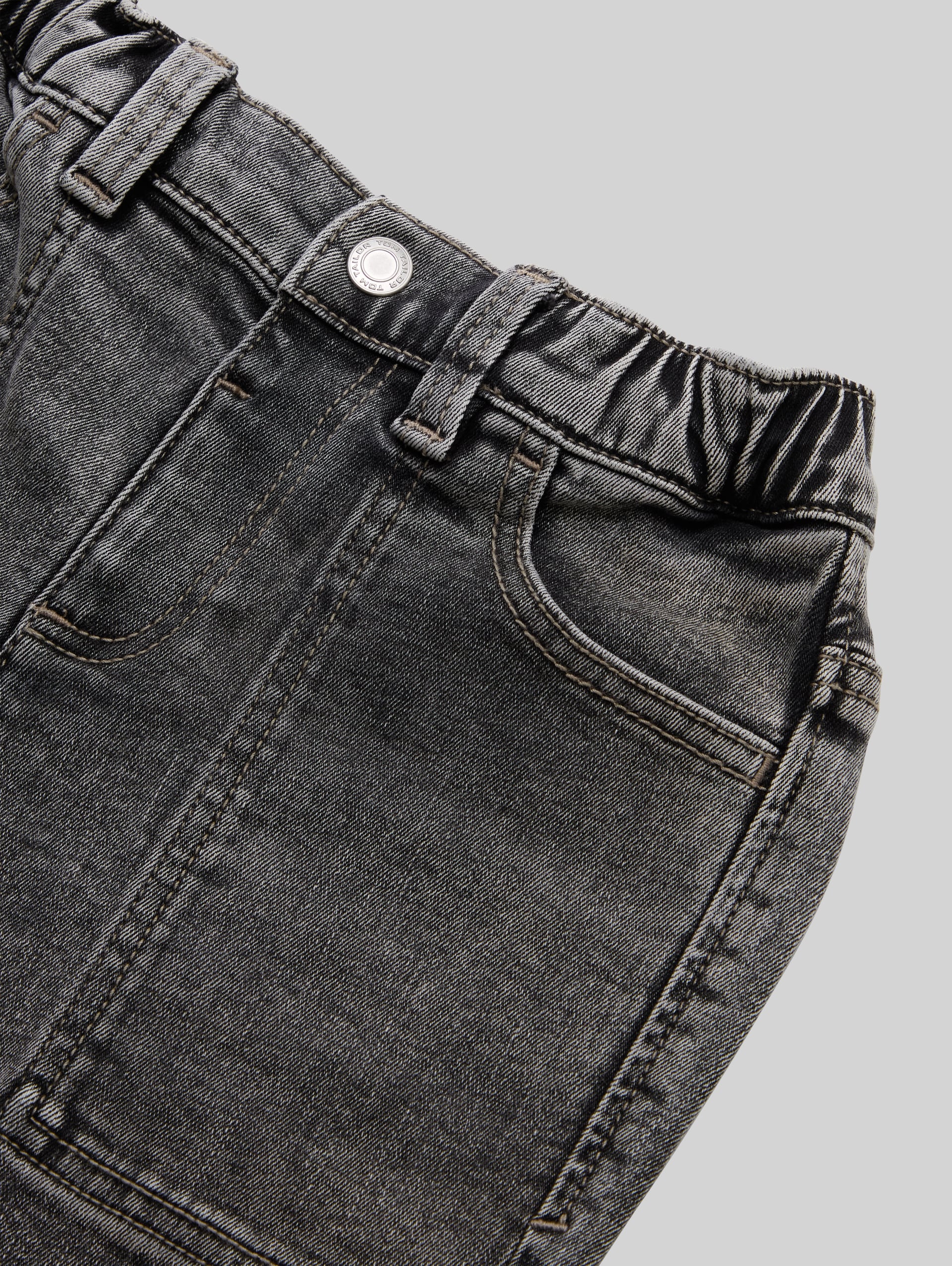Baggy Jeans - grey denim - Detail-Model-Ansicht