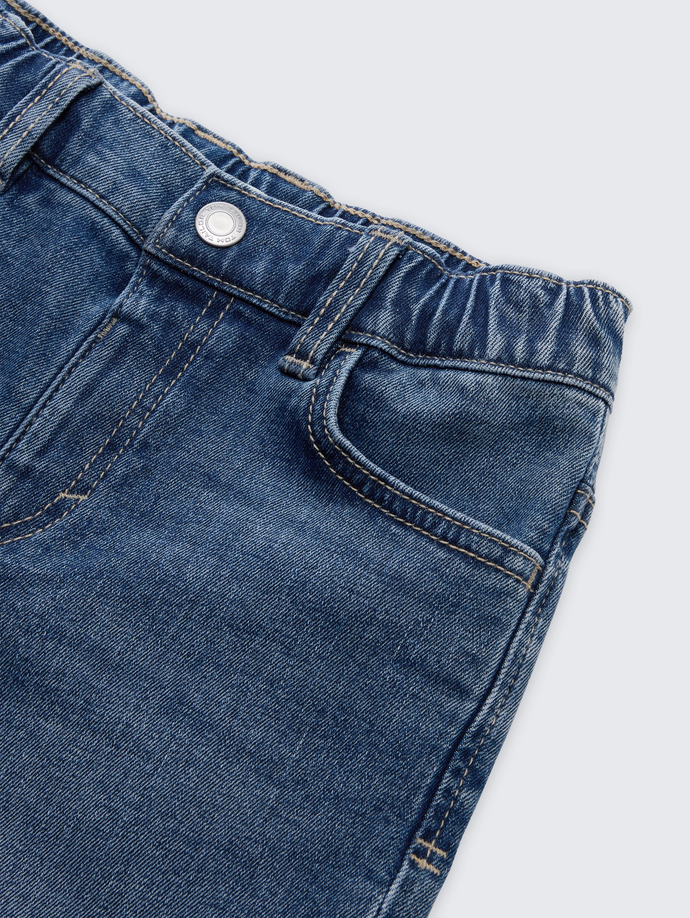 Jeans Shorts mit Stretch - Used Mid Stone Blue Denim - Detail-Model-Ansicht