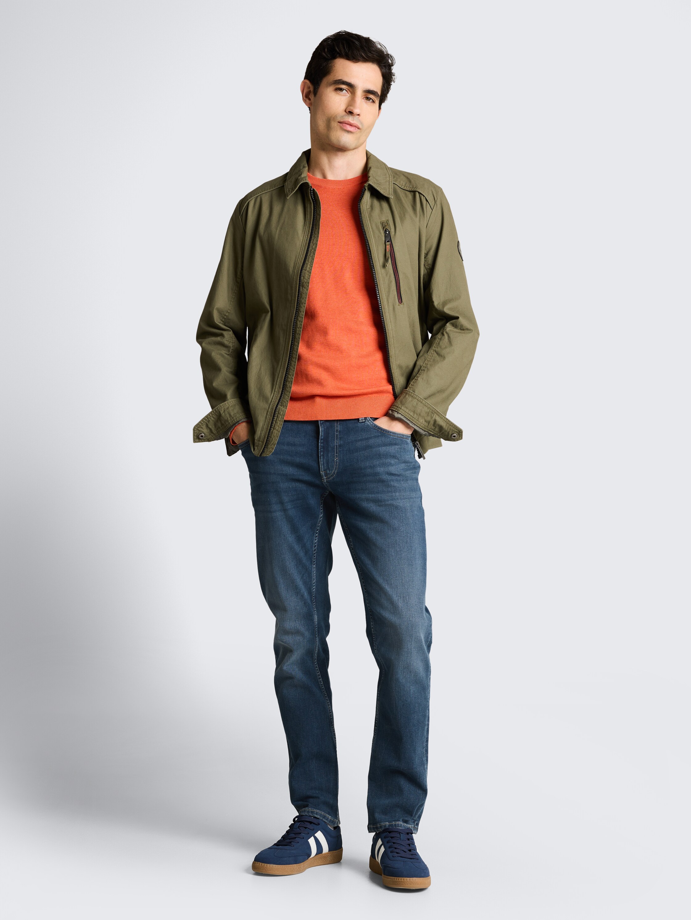 TTCURT TAPERED Jeans mit Superstretch - Used Dark Stone Blue Denim - Model-Vorderansicht