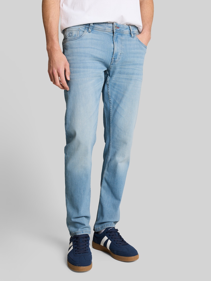 TTCURT TAPERED Jeans mit Superstretch von Men, Light Stone Blue Denim