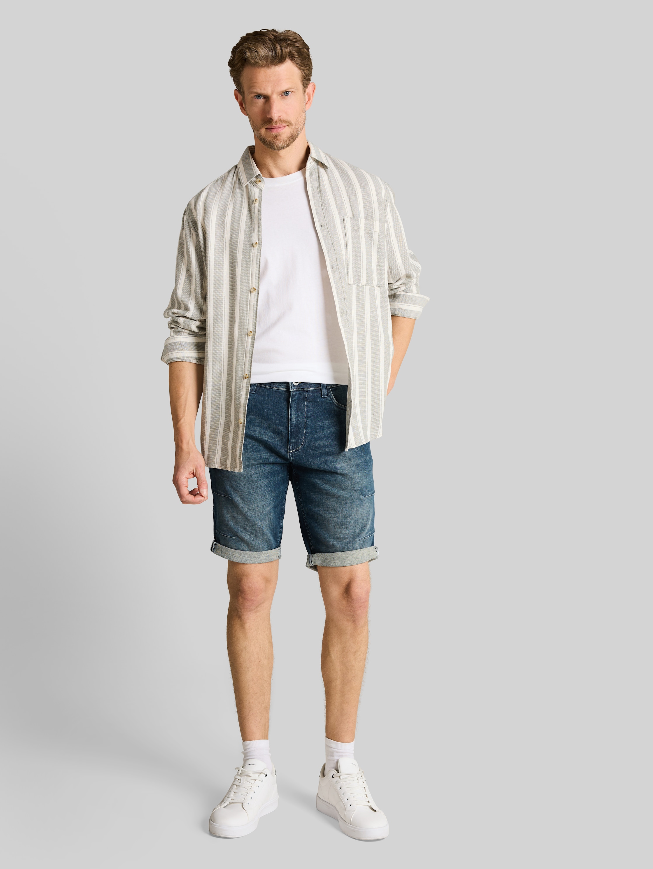 Дънкови къси панталони JOSH Regular Slim Stretch