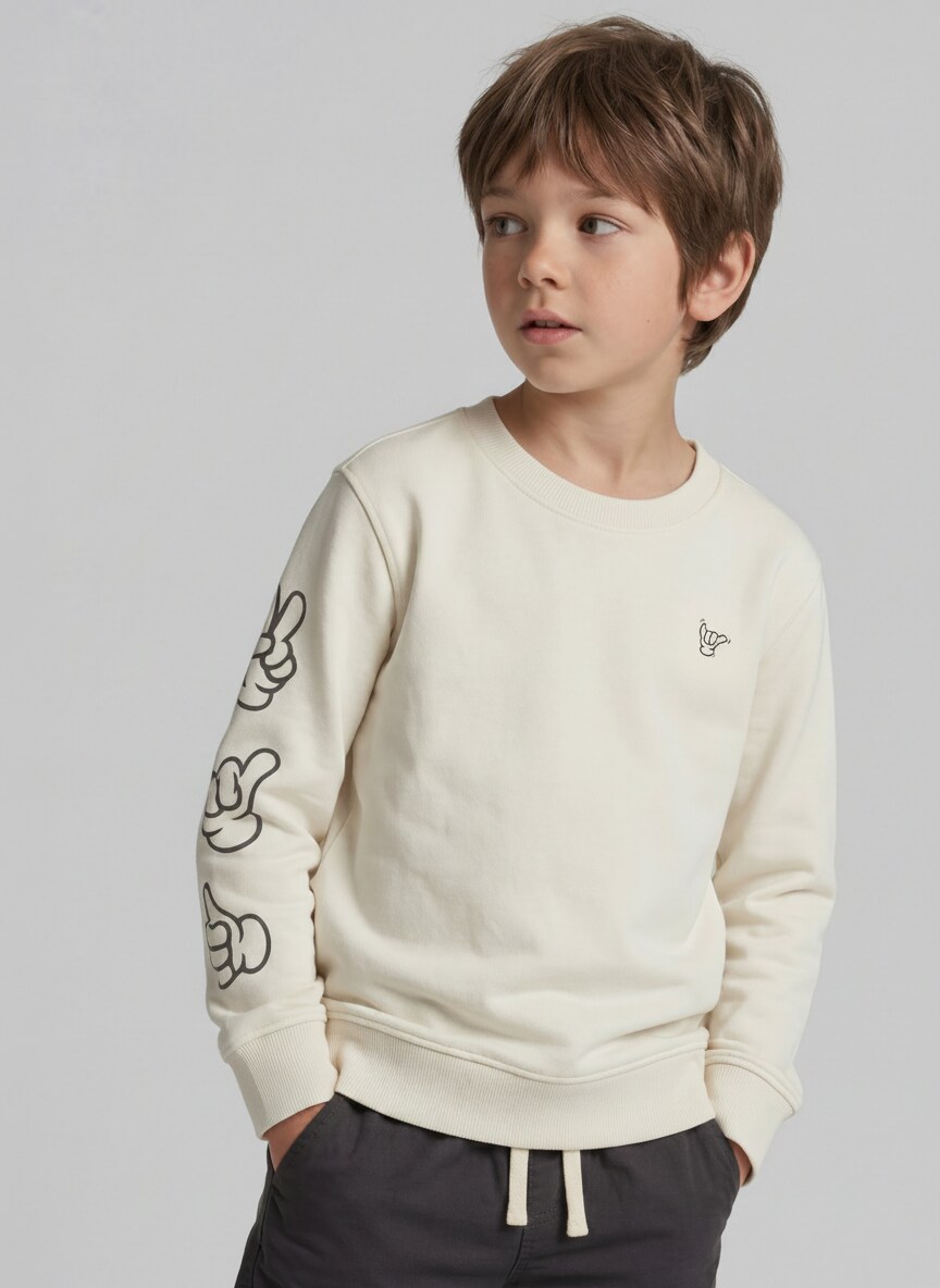Basic Sweatshirt mit Print - greyish white - Ausschnitt Model-Vorderansicht