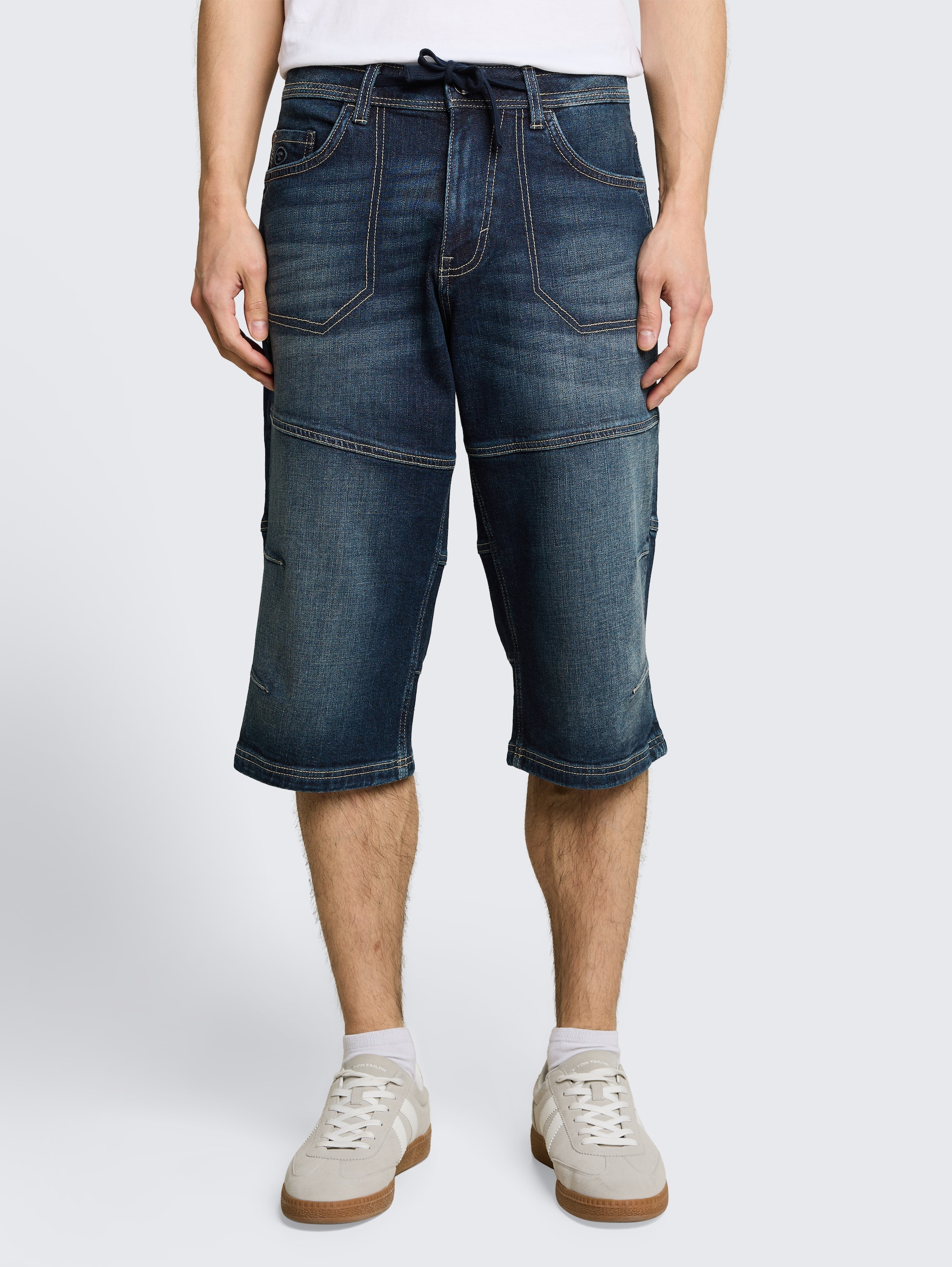 TTMORRIS RELAXED Short en jean au-dessus du genou avec stretch - vintage used dark stone blue - Découpe Vue de face du modèle