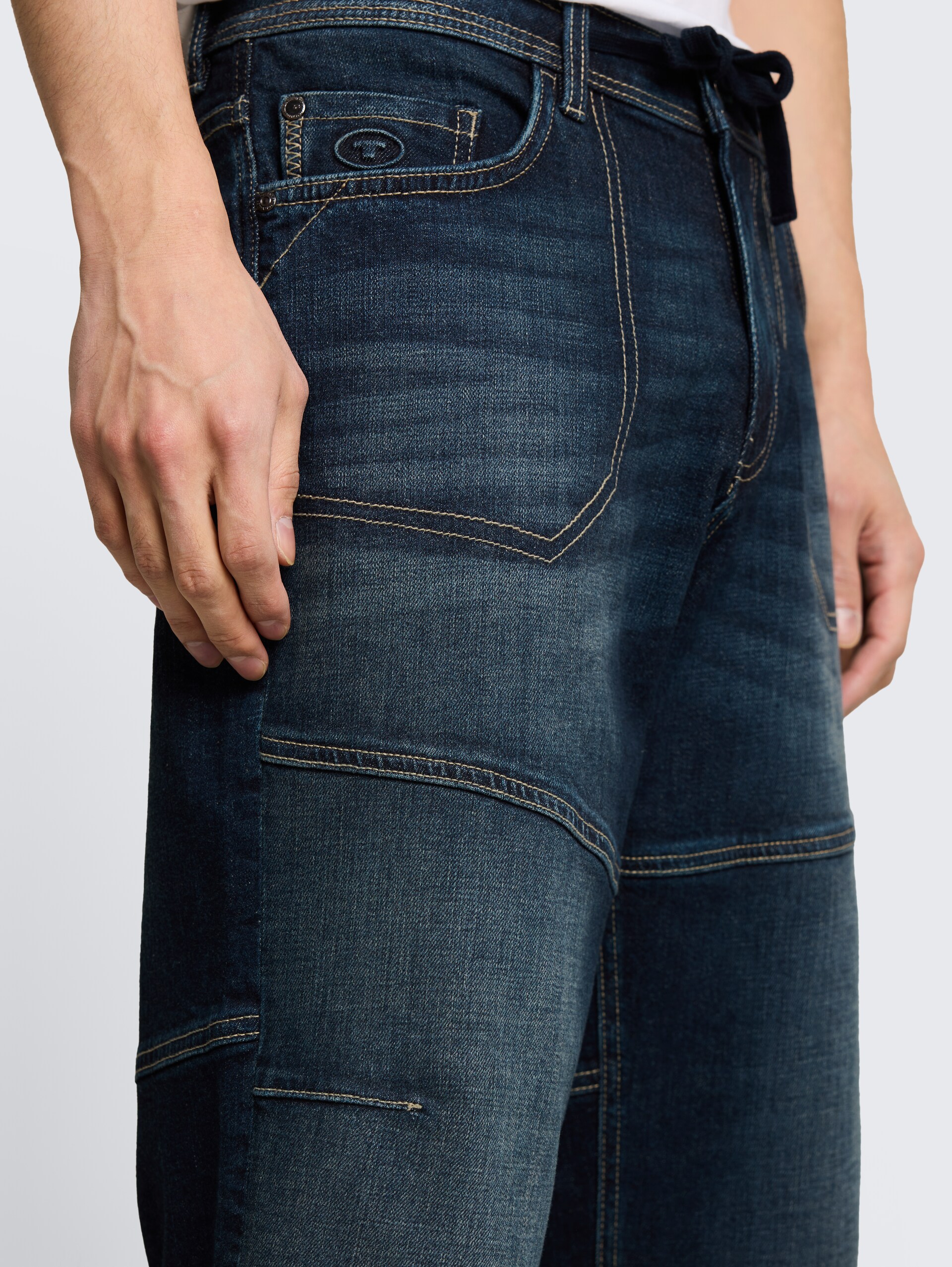 TTMORRIS RELAXED Short en jean au-dessus du genou avec stretch - vintage used dark stone blue - Vue détaillée du modèle