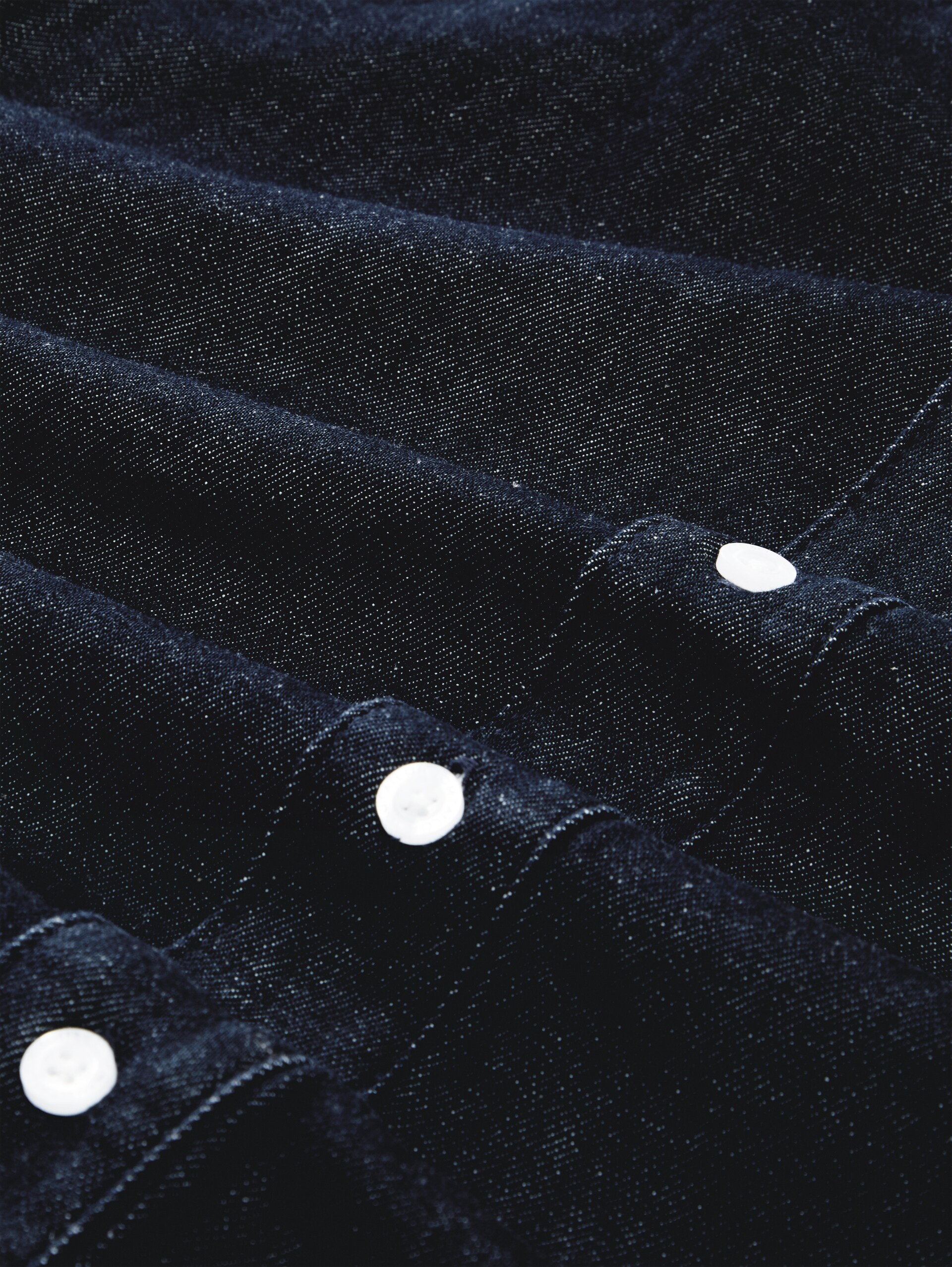 Regular Fit Jeanshemd - Rinsed Blue Denim - Material-Ansicht