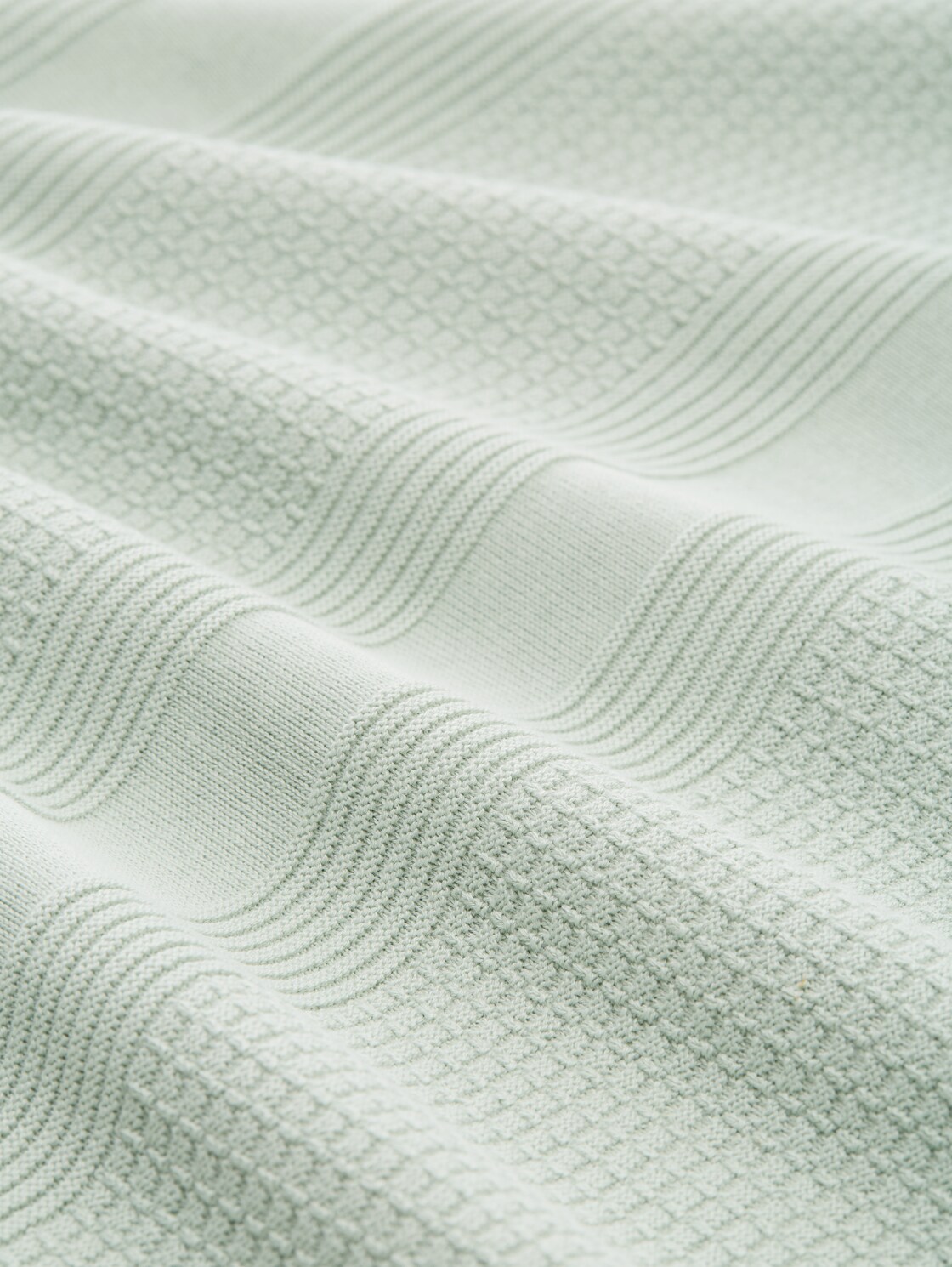 Strickpullover aus Baumwolle - soft greyish green - Material-Ansicht