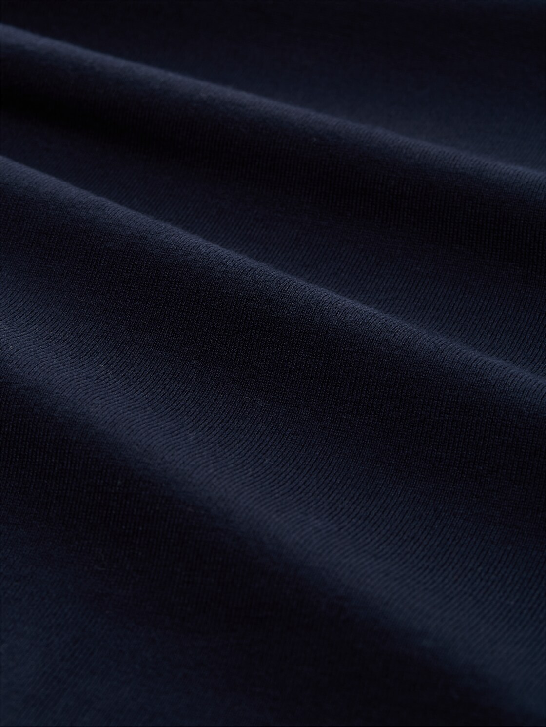 Basic Strickpullover mit Rundhalsausschnitt - sky captain blue - Material-Ansicht