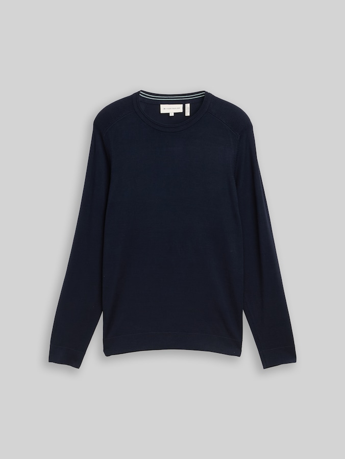 Pull basique en maille à col rond par Men, sky captain blue