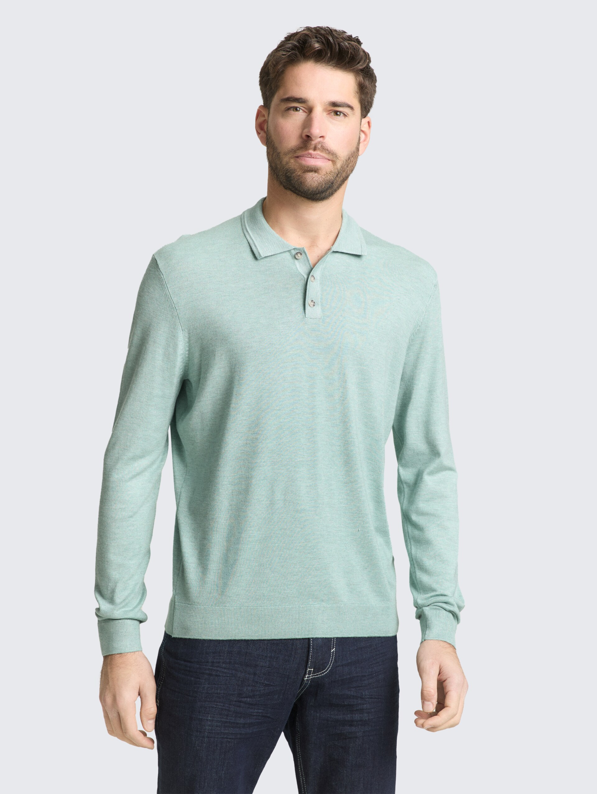 Strickpullover mit Polokragen - soft greyish green melange - Ausschnitt Model-Vorderansicht