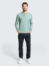 Strickpullover mit Polokragen - soft greyish green melange - Model-Vorderansicht