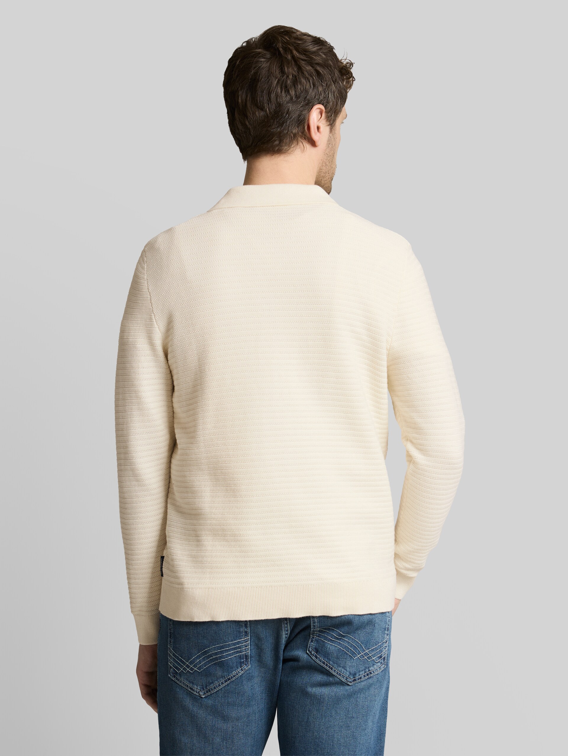 Knitted sweater with a polo collar - Gardenia White