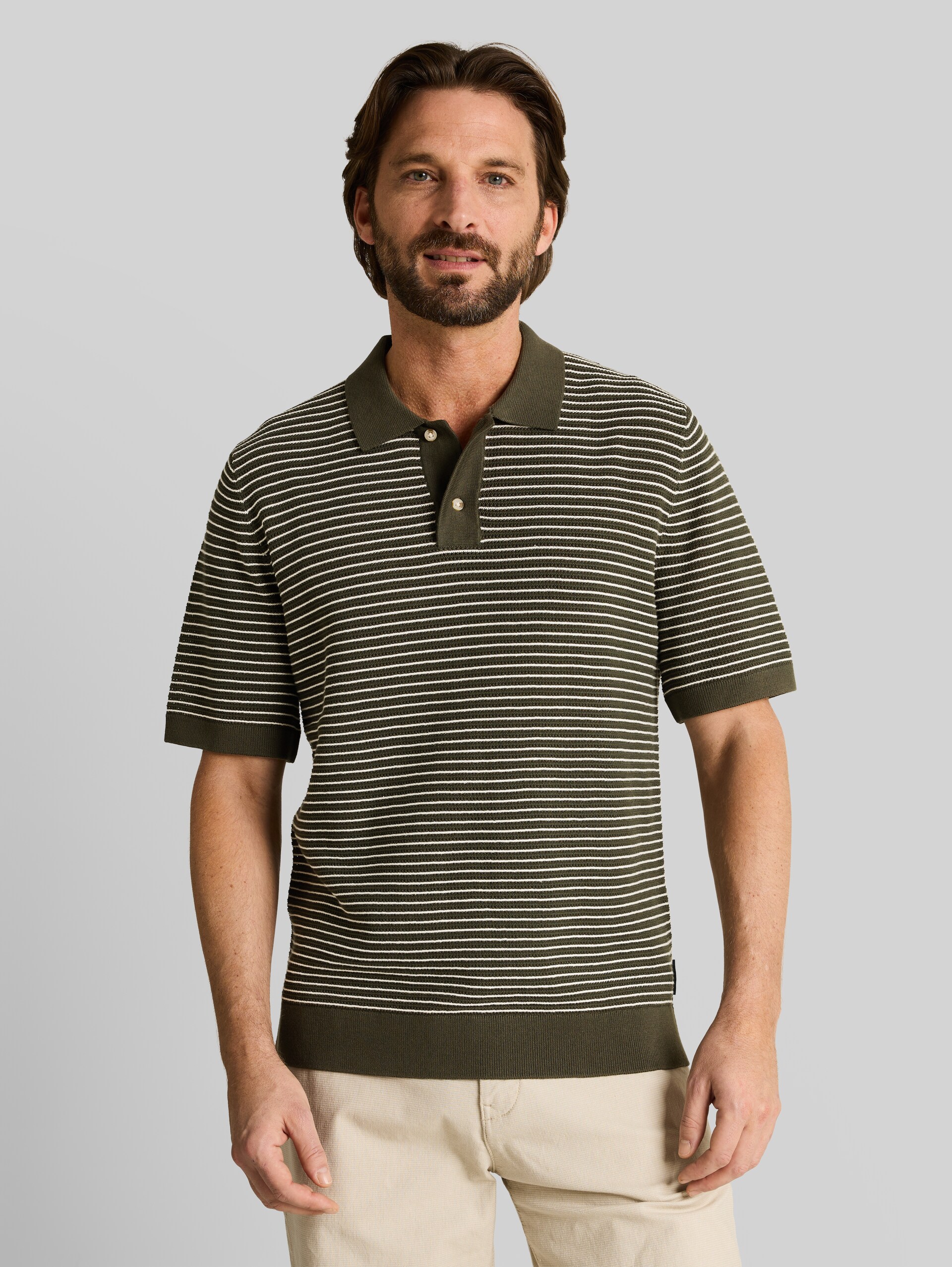 Knitted sweater with a polo collar - leaf green offwhite stripe - Neckline model front view