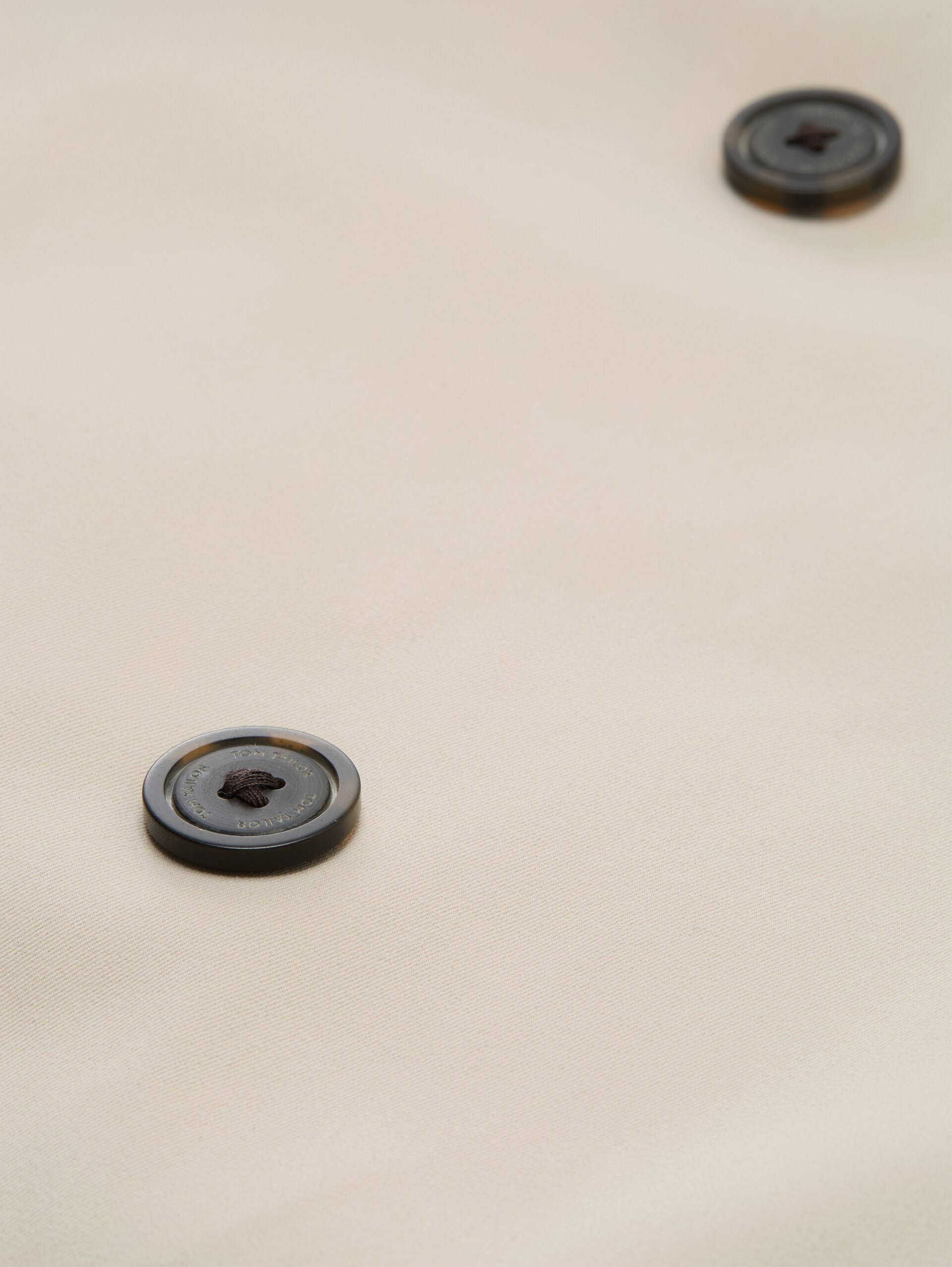 Trenchcoat aus wasserabweisendem Material - sand stone beige - Produkt-Detail-Ansicht