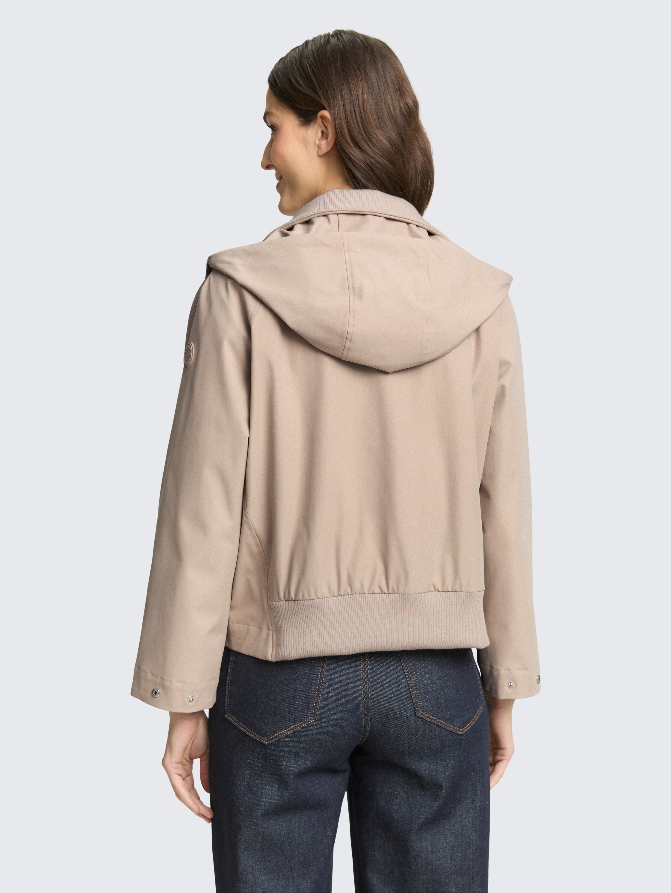 Ultralight Short Parka aus wasserabweisendem Material - soft_taupe_grey - 