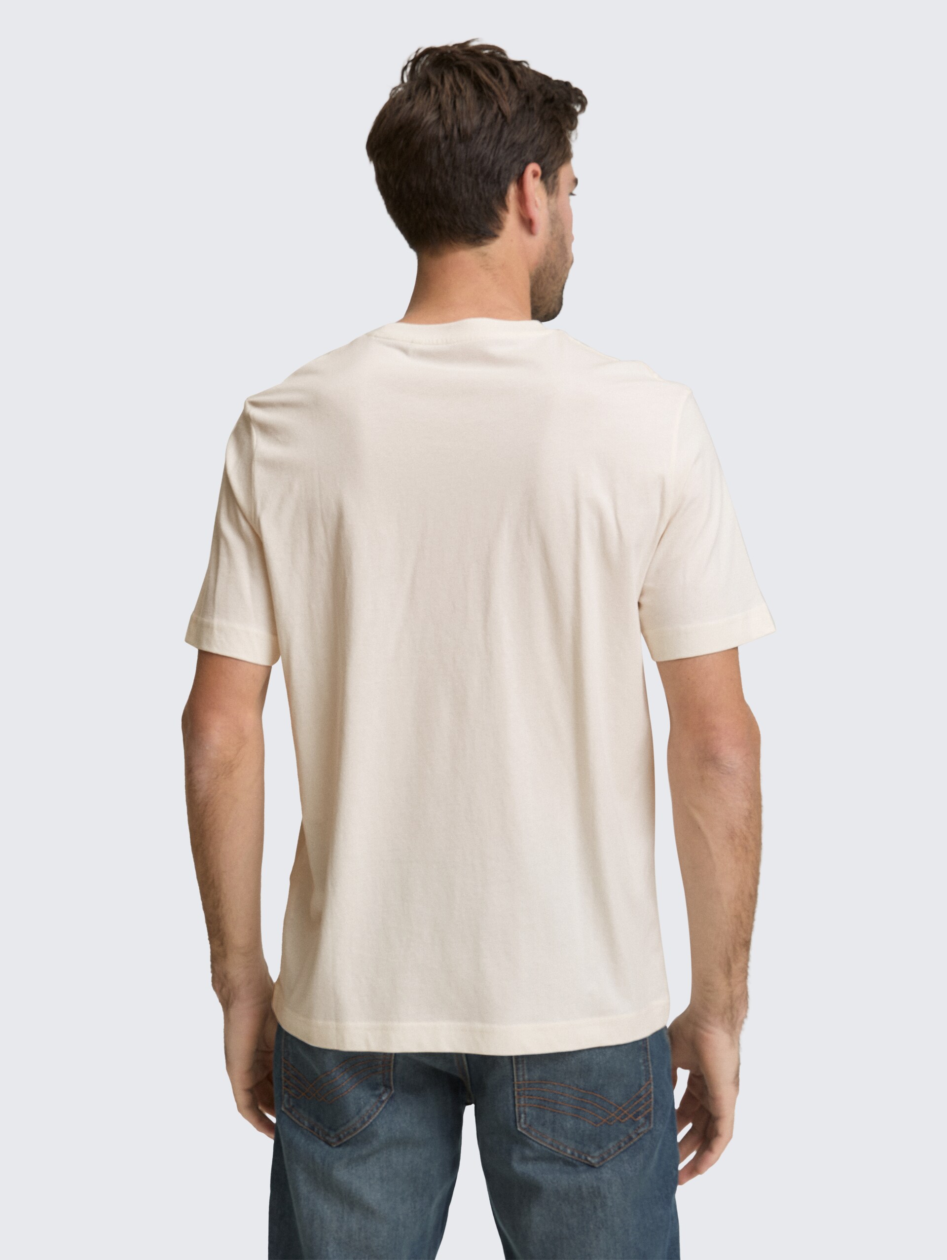 T-Shirt mit Print - Gardenia White - Auschnitt Model-Rückansicht