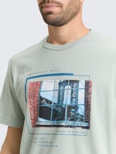 T-shirt à imprimé photo - soft greyish green - Vue détaillée du modèle