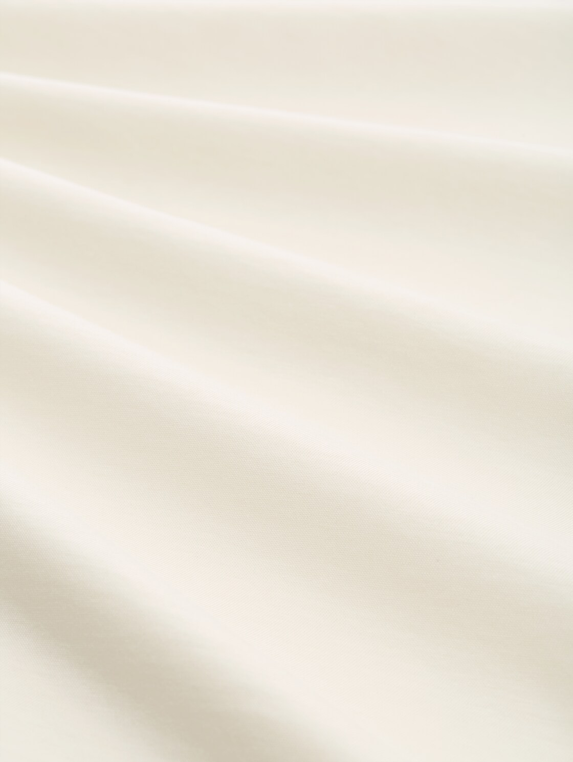 T-Shirt mit Logo-Stickerei - Gardenia White - Material-Ansicht