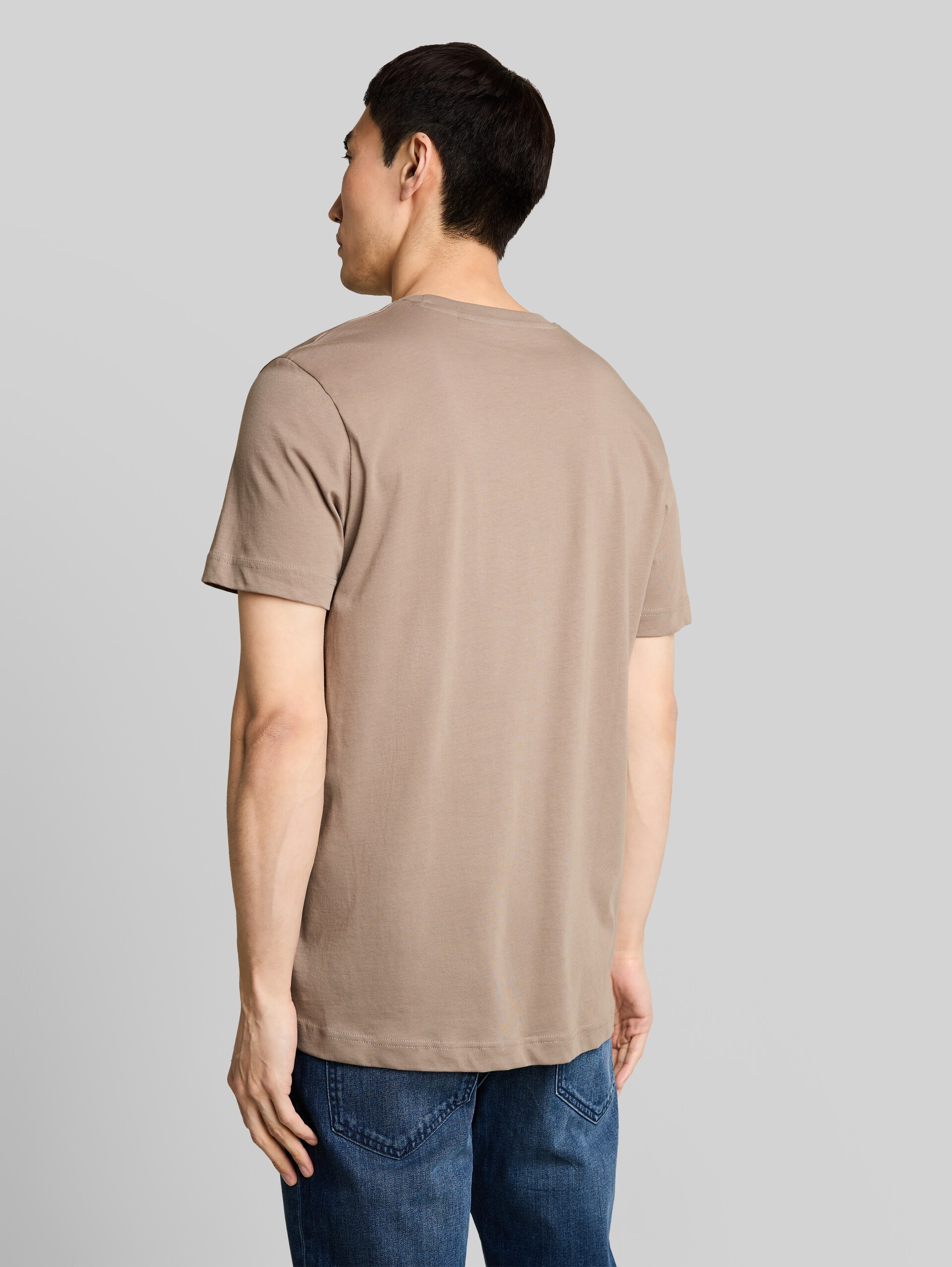 T-shirt avec logo brodé - Driftwood Taupe - Découpe Vue arrière du modèle