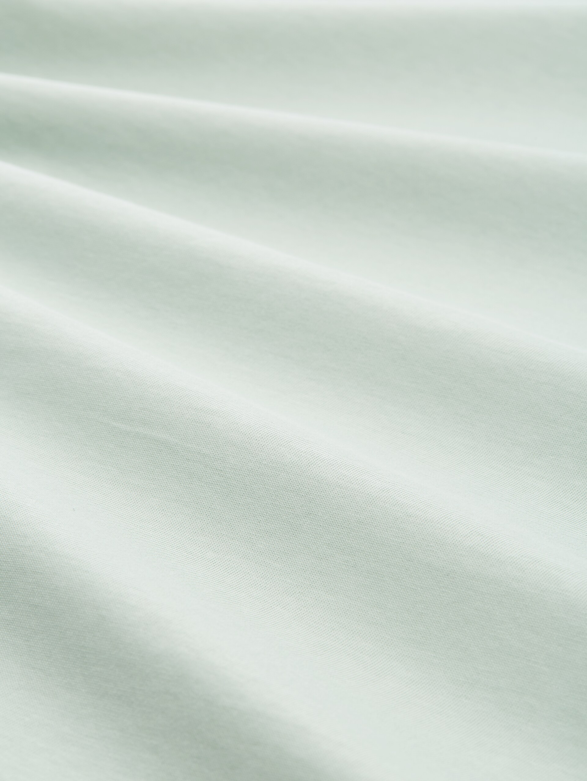 T-Shirt mit Logo-Stickerei - soft greyish green - Material-Ansicht