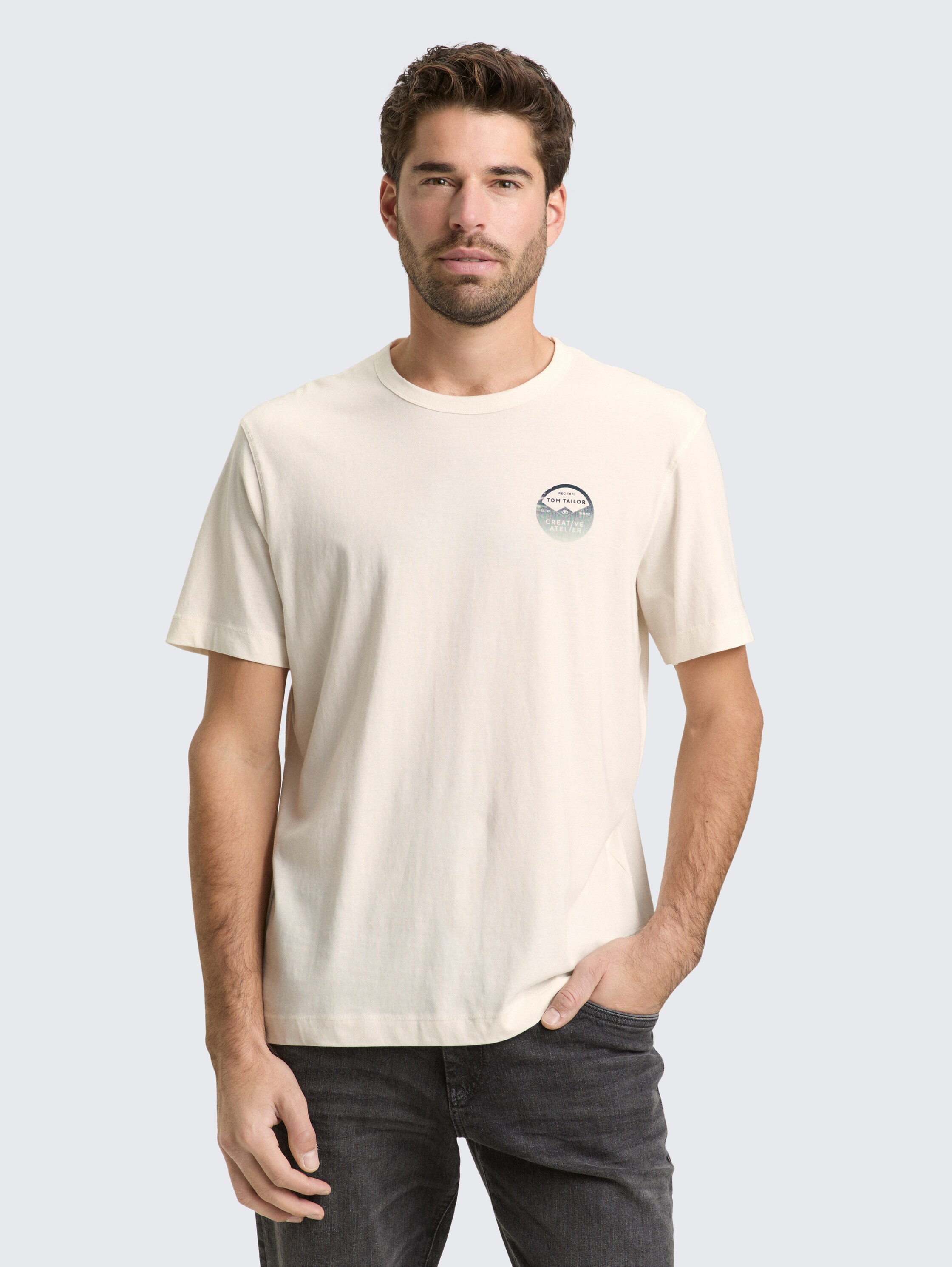 T-shirt avec imprimé - Gardenia White - Découpe Vue de face du modèle