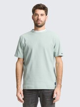 T-shirt à texture gaufrée - soft greyish green - Découpe Vue de face du modèle