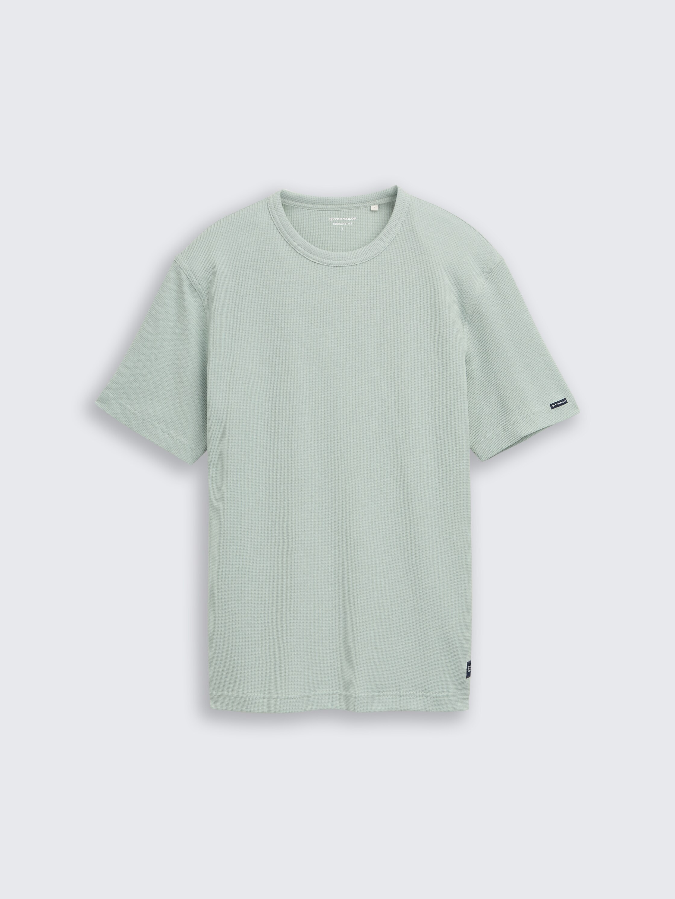 T-shirt with waffle texture - soft greyish green - Front product view