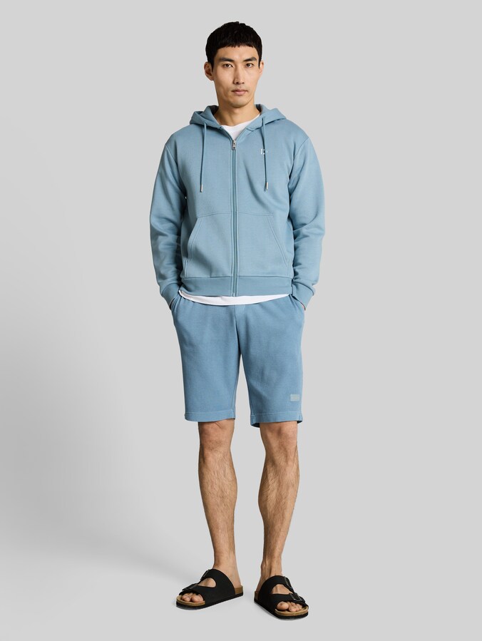 Shorts with a waffle texture by Men, mountain spring blue