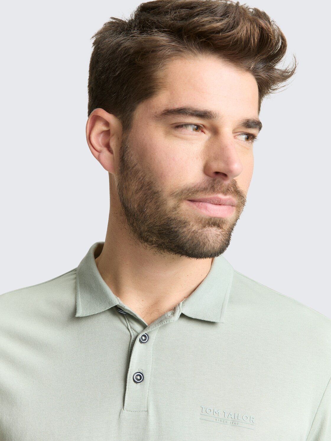 Fitted Poloshirt mit Logo-Print - soft greyish green