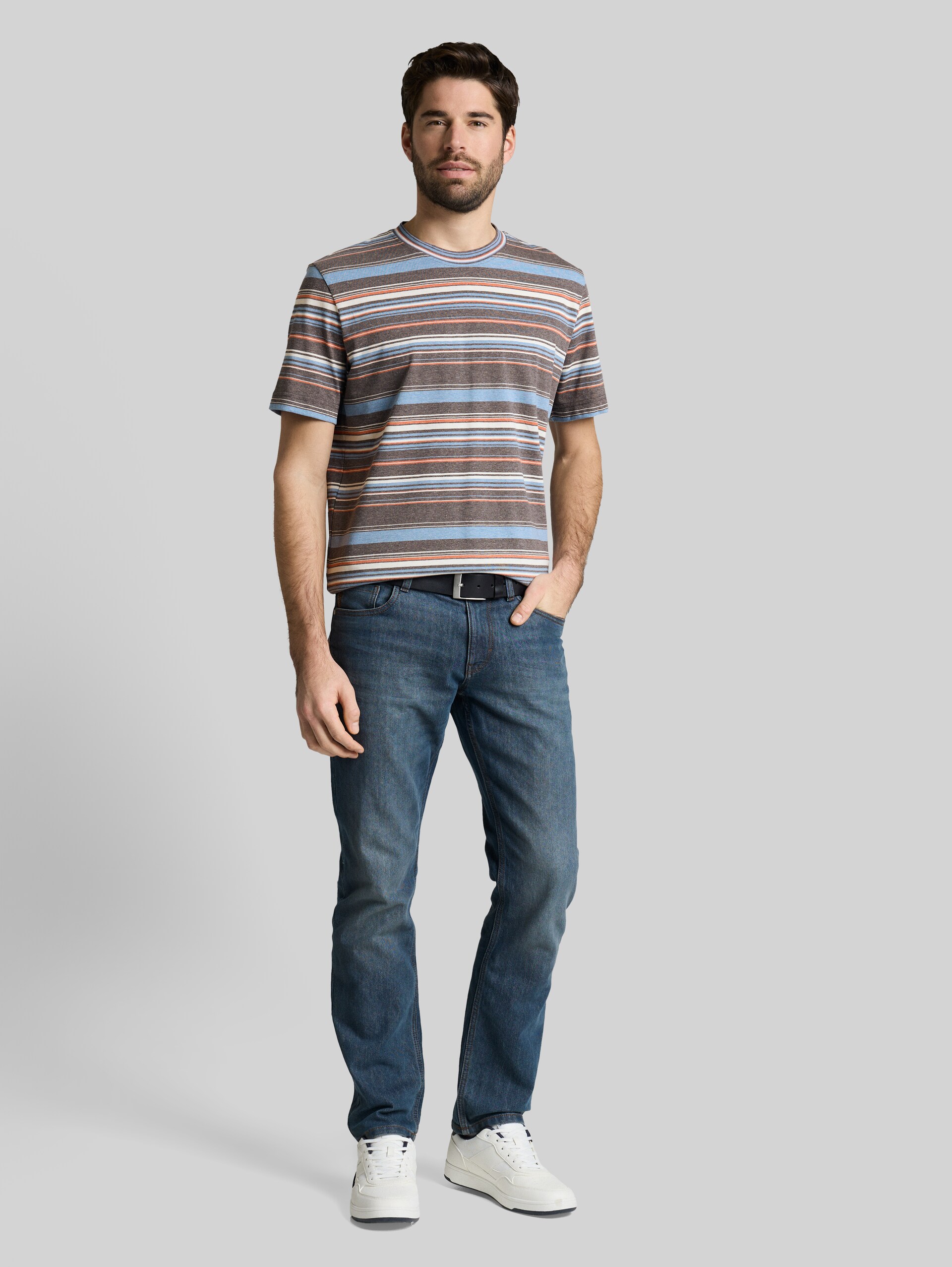 T-shirt with striped pattern - grey blue multicolor stripe - Model front view