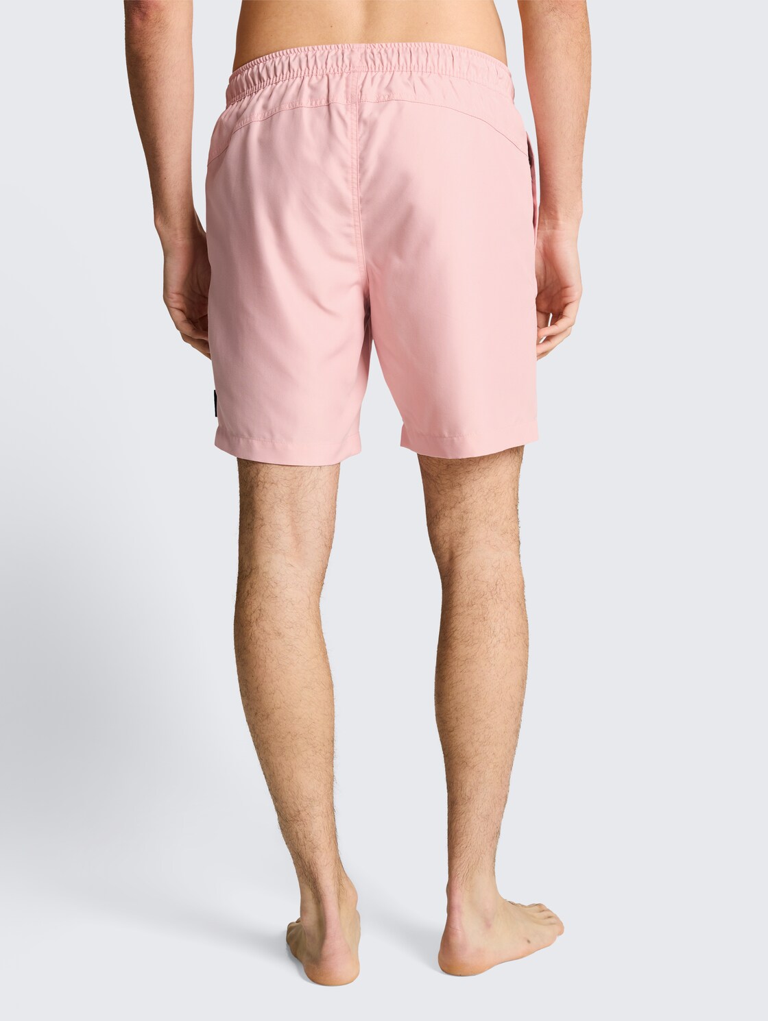 Badeshorts mit Kordelzug - Twinkle Pink - Auschnitt Model-Rückansicht