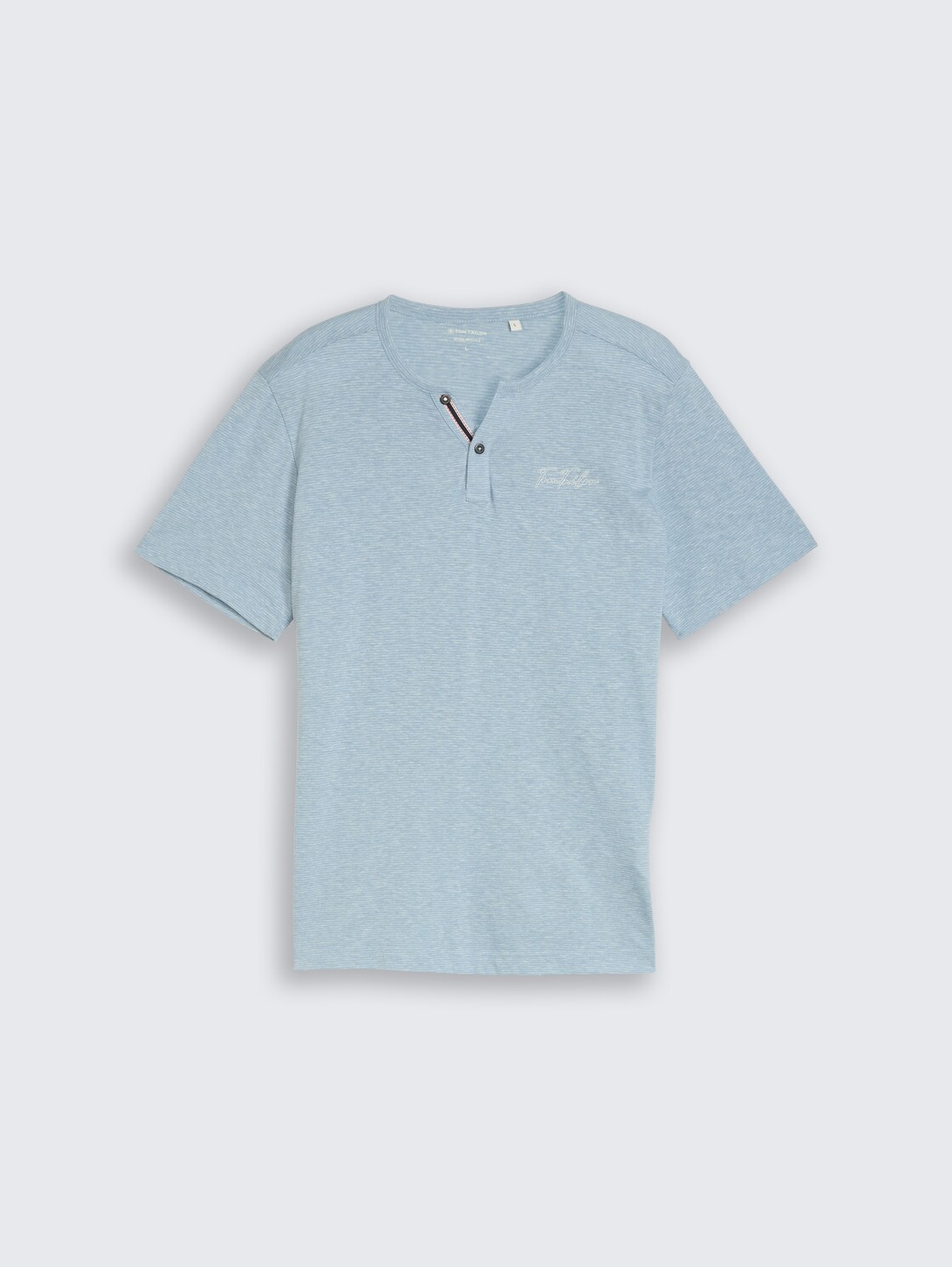 Henley T-Shirt mit feinem Streifenmuster - spring blue fine stripe - Vorder-Produkt-Ansicht