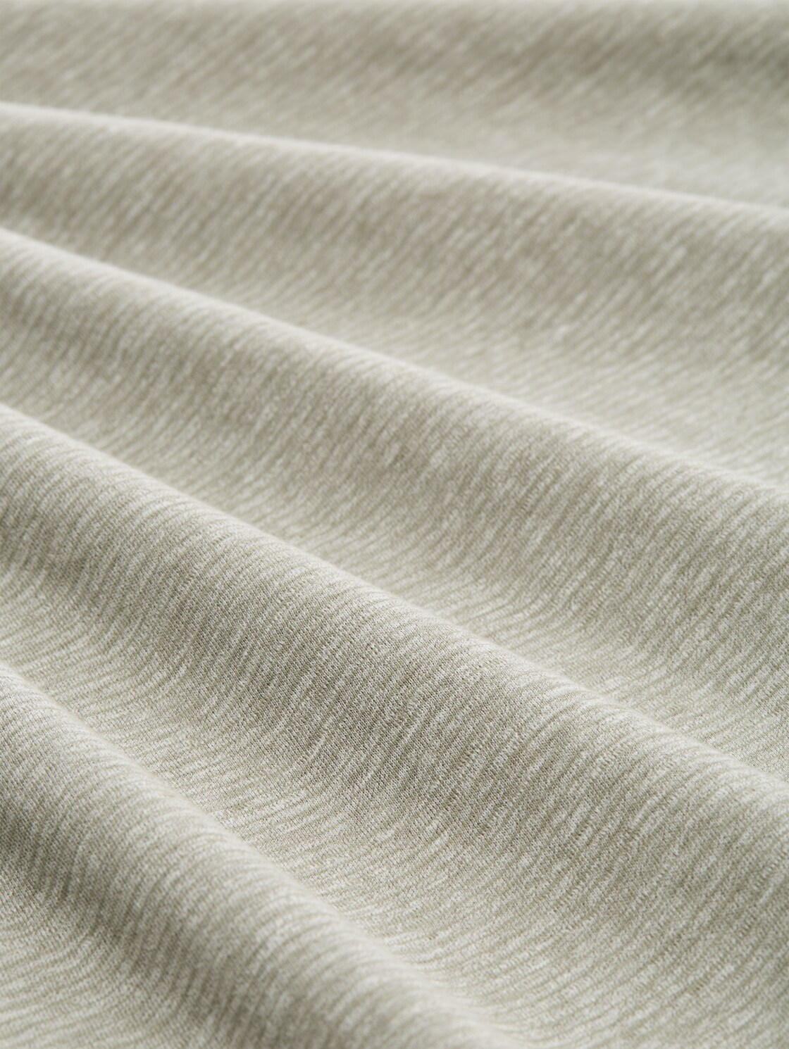 Henley T-Shirt mit feinem Streifenmuster - shadow olive fine stripe - Material-Ansicht