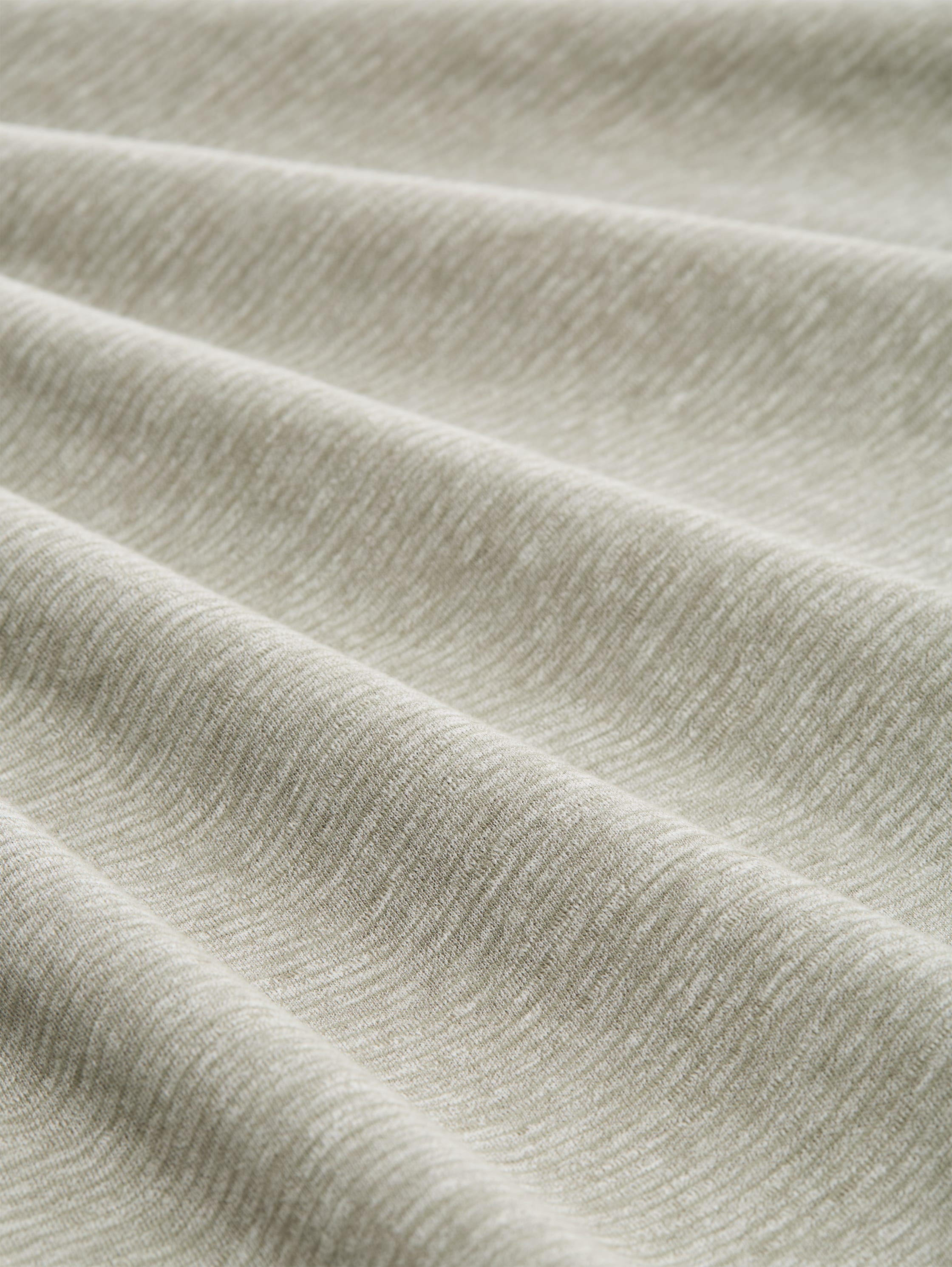 Henley T-Shirt mit feinem Streifenmuster - shadow olive fine stripe - Material-Ansicht