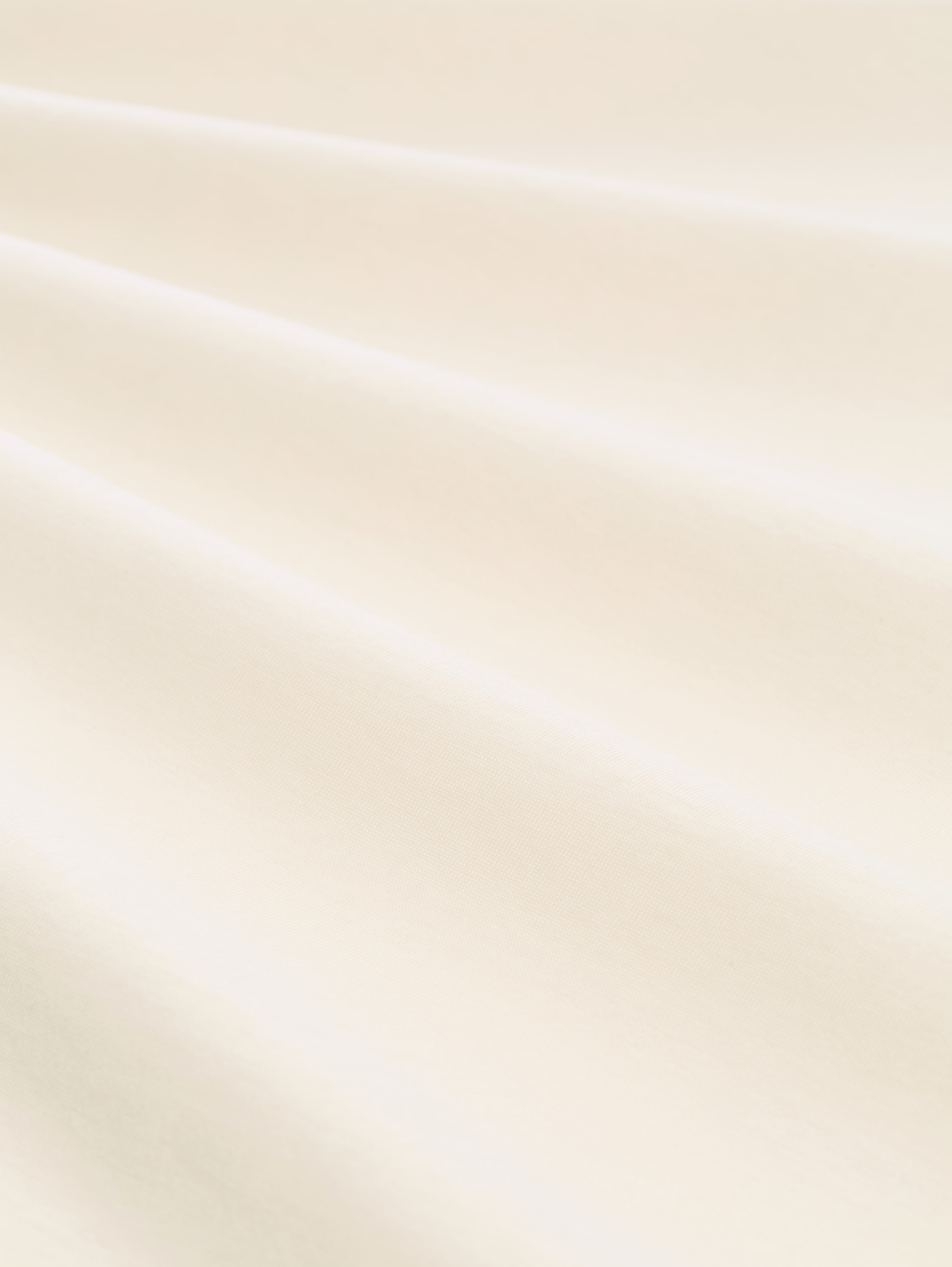 Cotton T-shirt with logo badge - Gardenia White - Material view