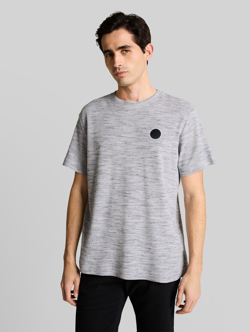 T-shirt met wafelstructuur door Men, white grey waffle inject