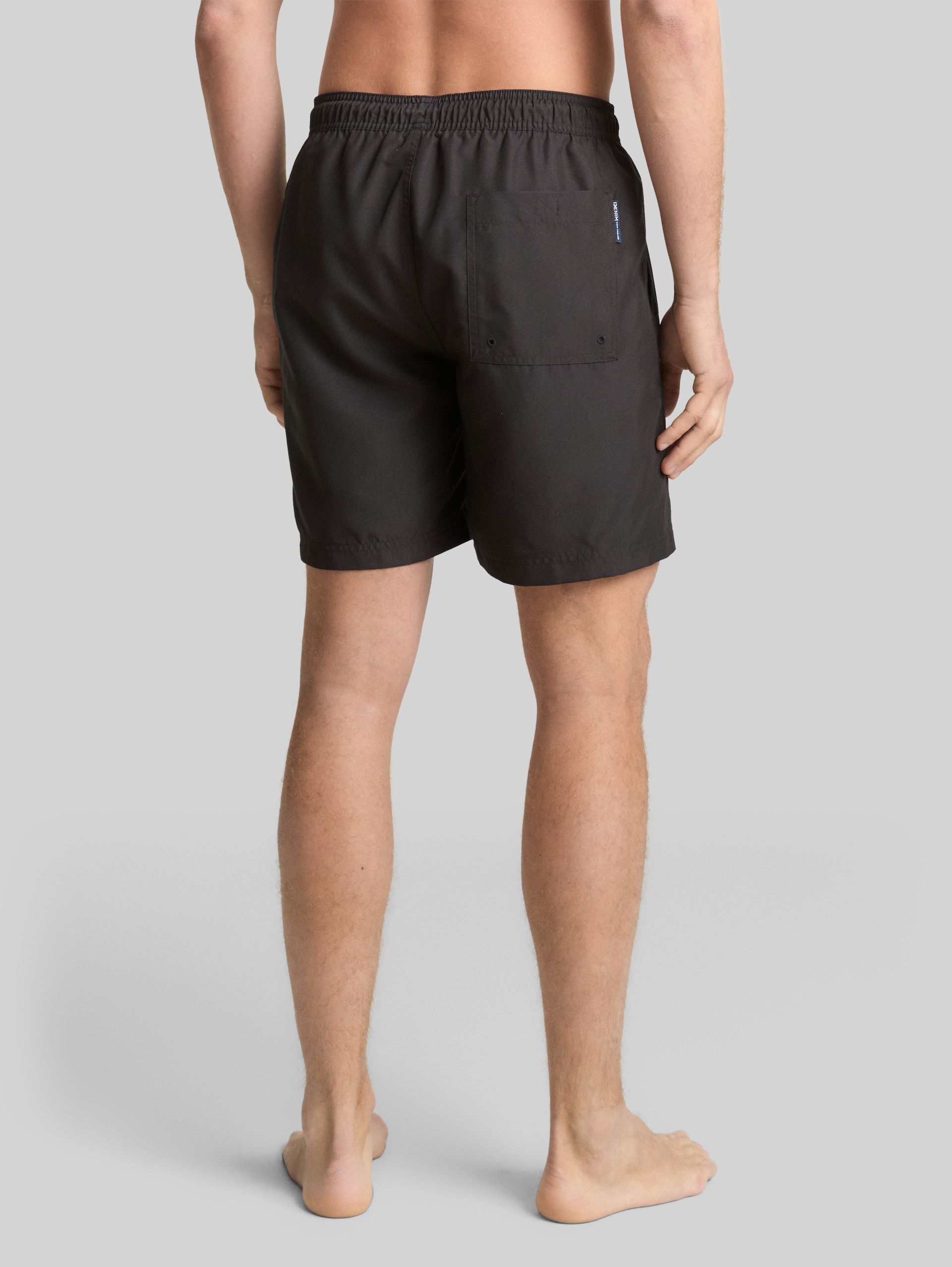 Short de bain basique - Black - Découpe Vue arrière du modèle