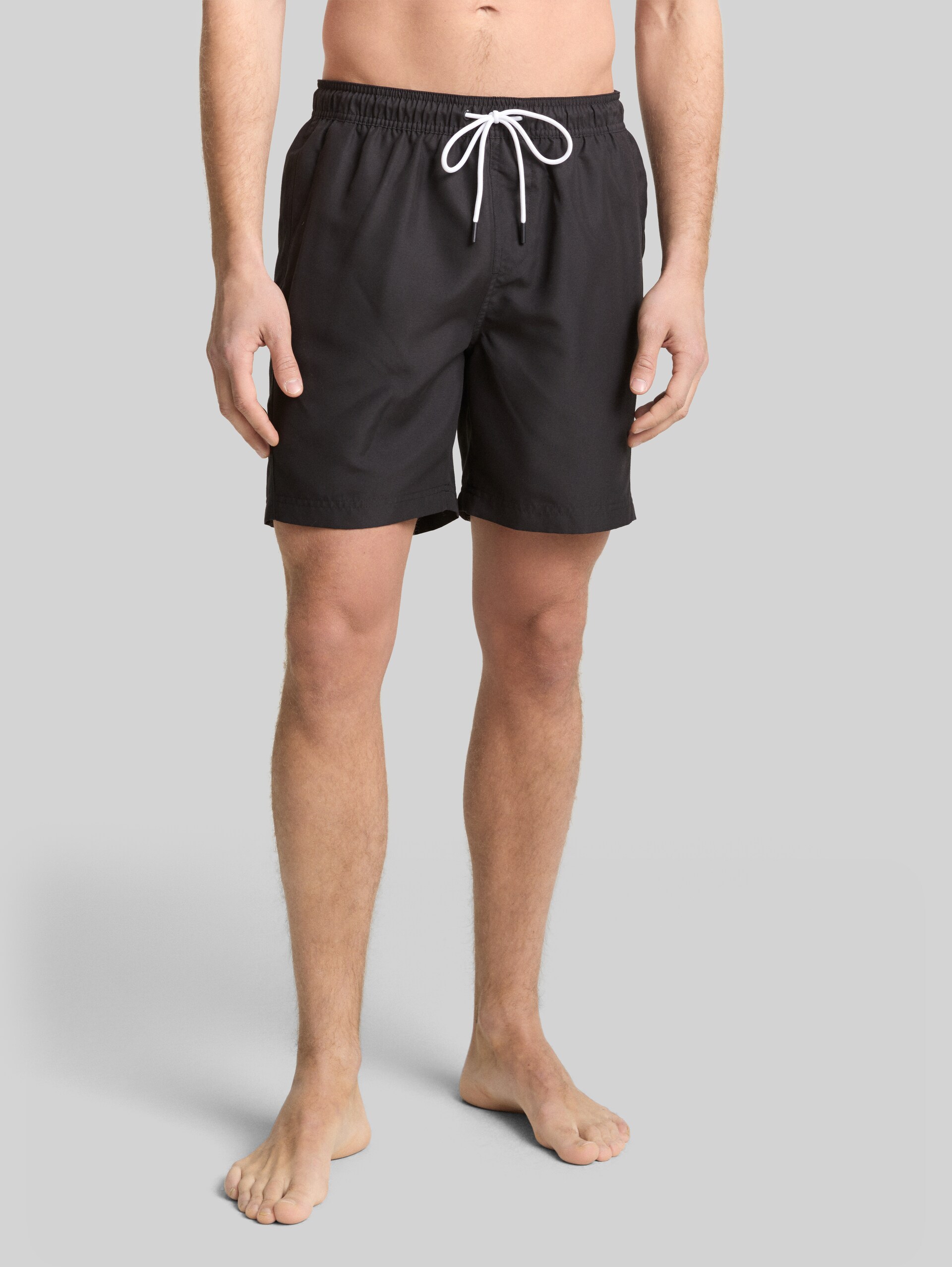 Short de bain basique - Black - Découpe Vue de face du modèle