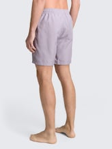Short de bain basique - soft lilac grey - Découpe Vue arrière du modèle