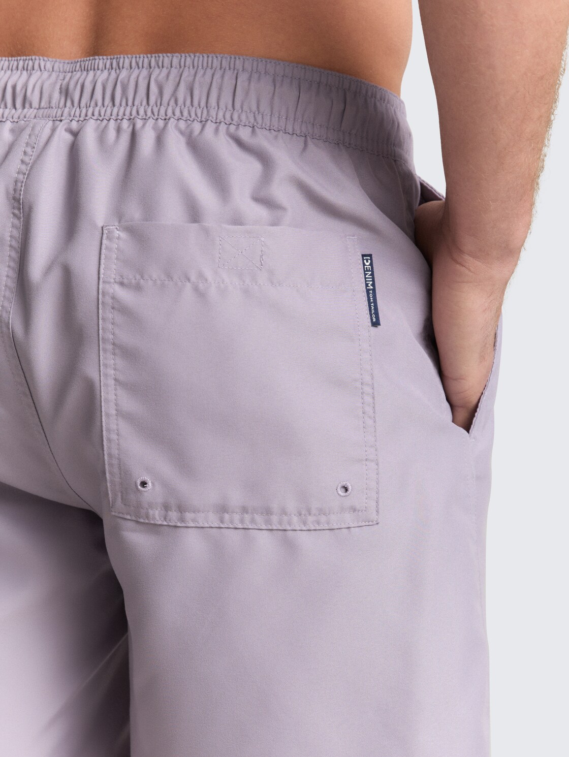 Basic Badeshorts - soft lilac grey - Detail-Model-Ansicht