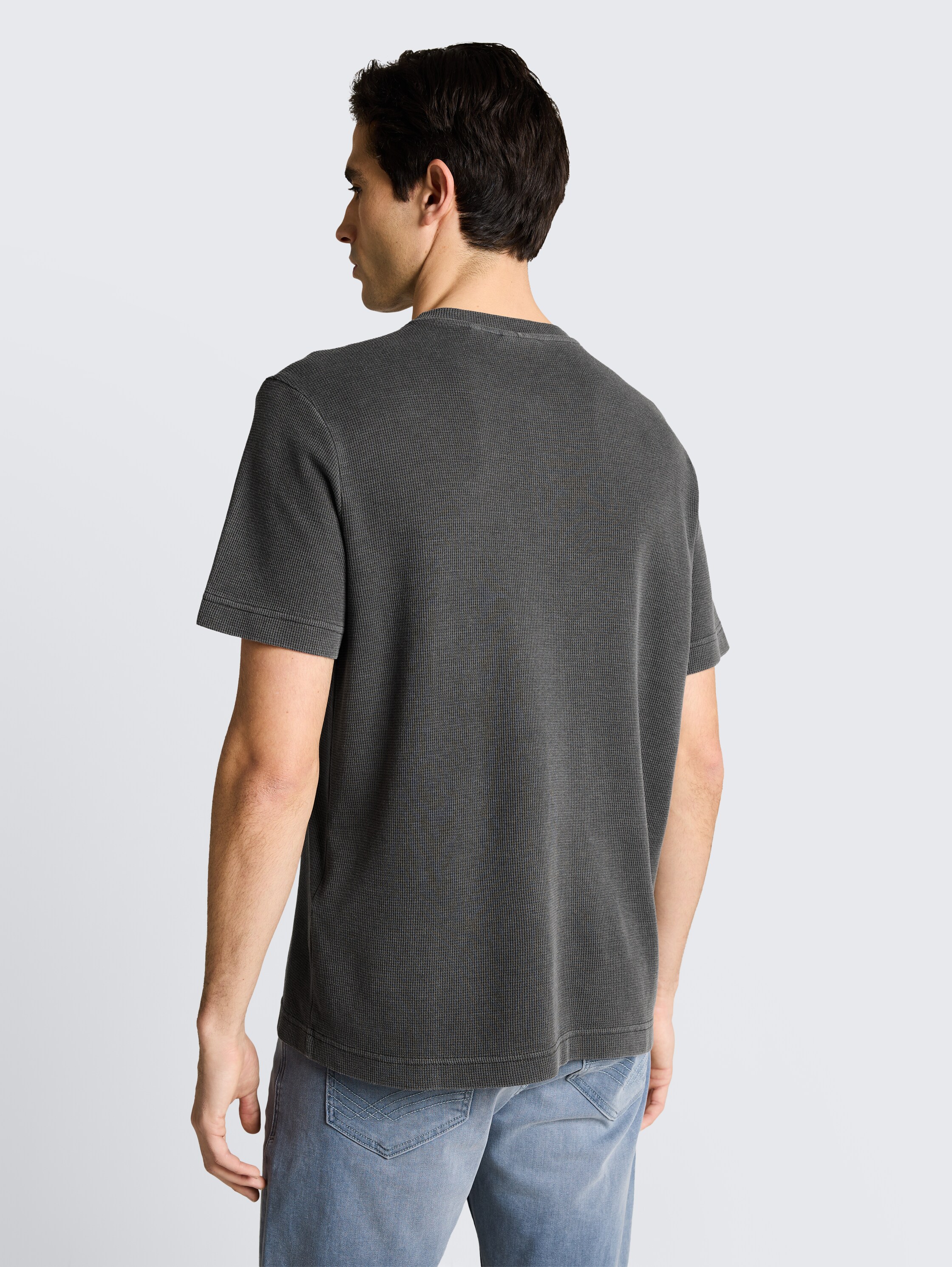 Henley T-shirt met borstzak - tarmac_grey - 