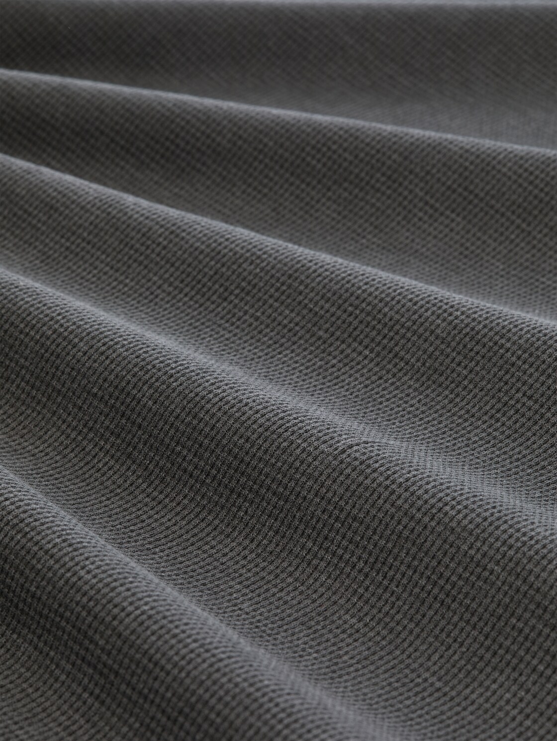 Henley T-Shirt mit Brusttasche - Tarmac Grey - Material-Ansicht