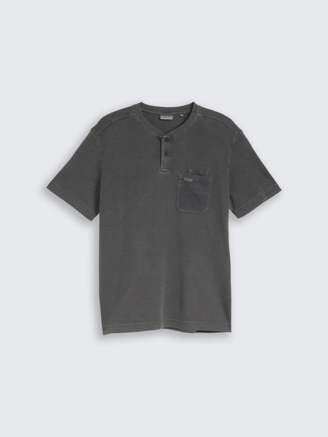 Henley T-Shirt mit Brusttasche - Tarmac Grey - Vorder-Produkt-Ansicht