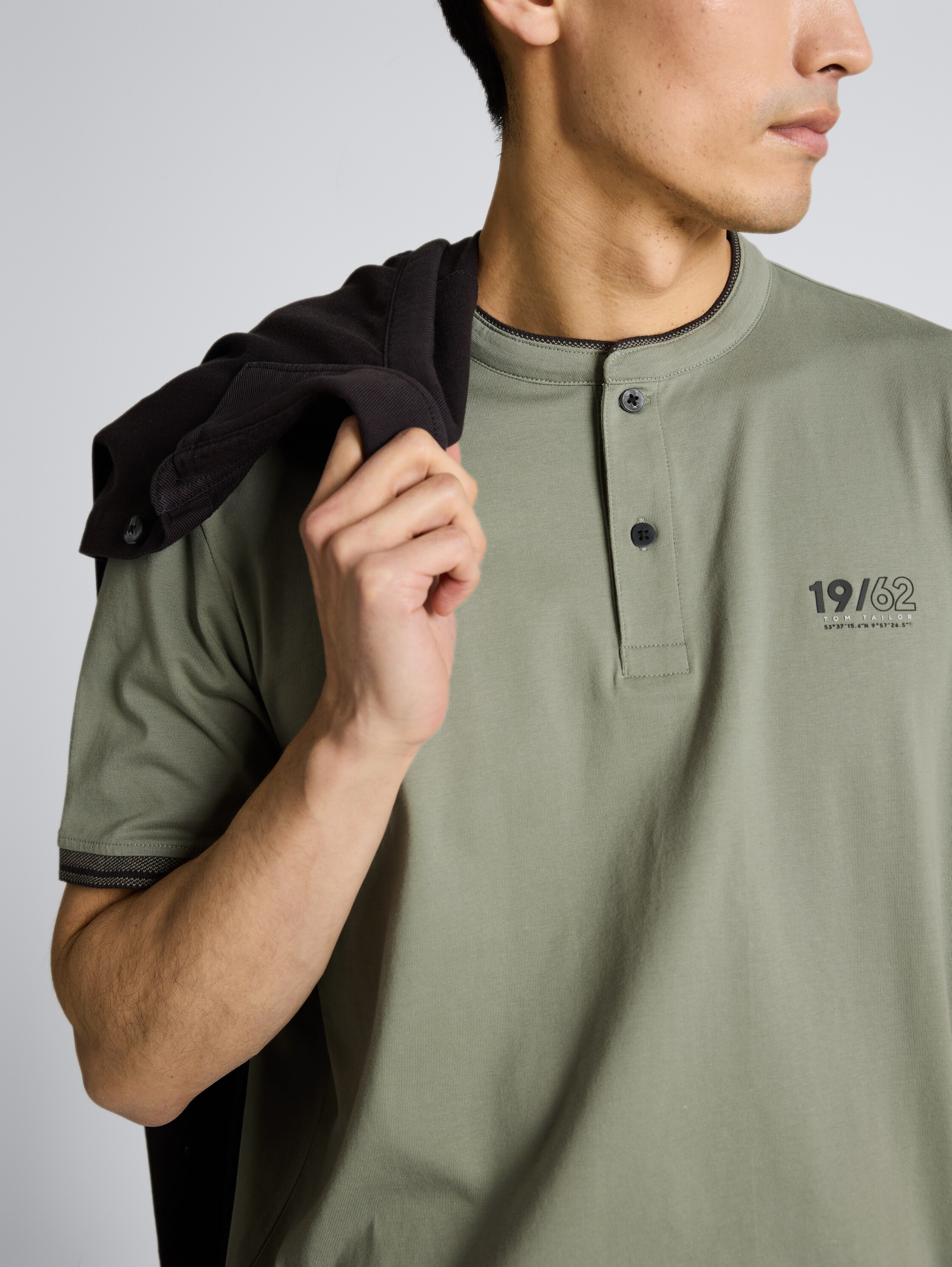 Poloshirt mit Stehkragen - Greyish Shadow Olive