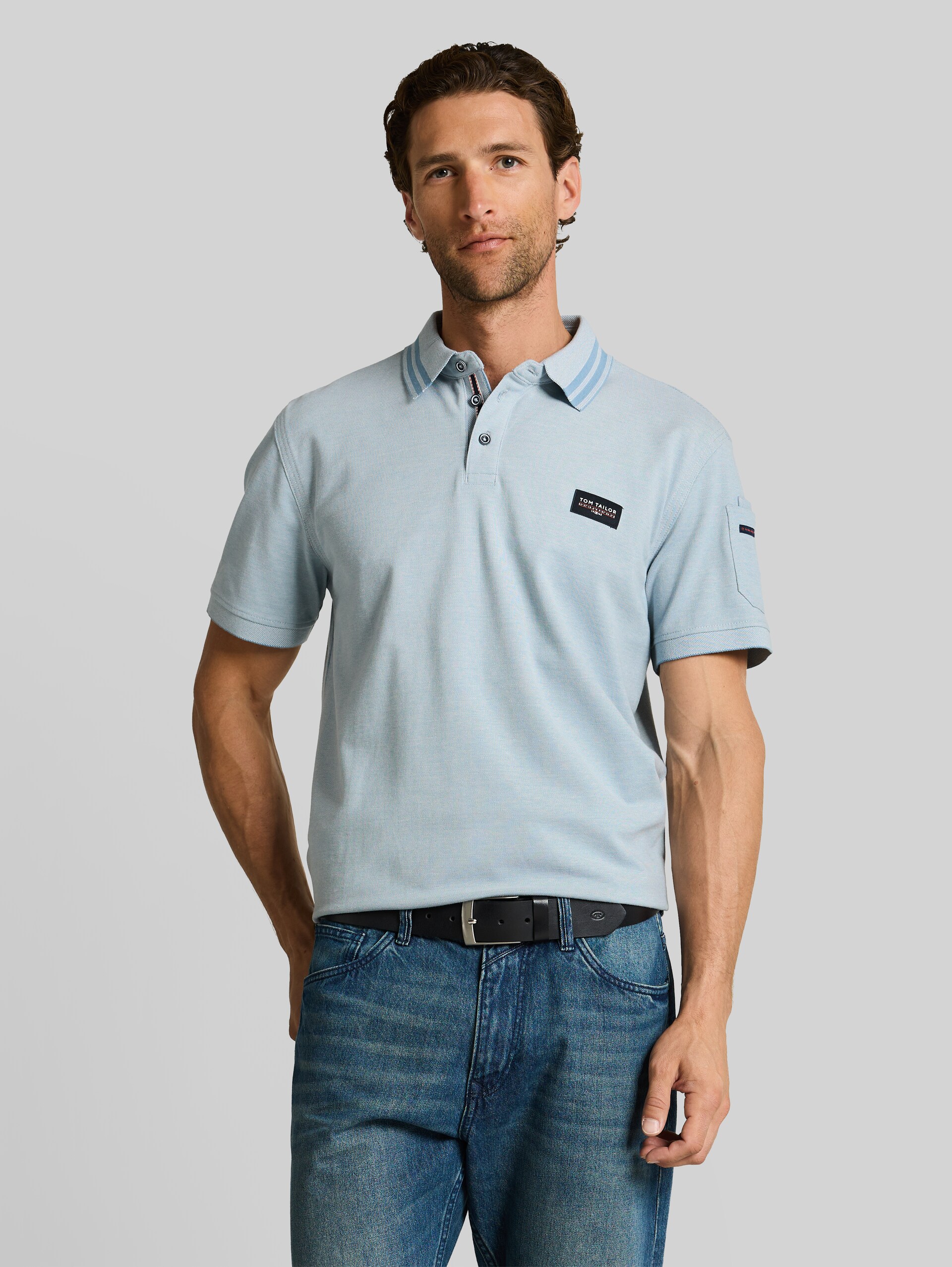 Polo shirt with sleeve pocket - blue white two tone