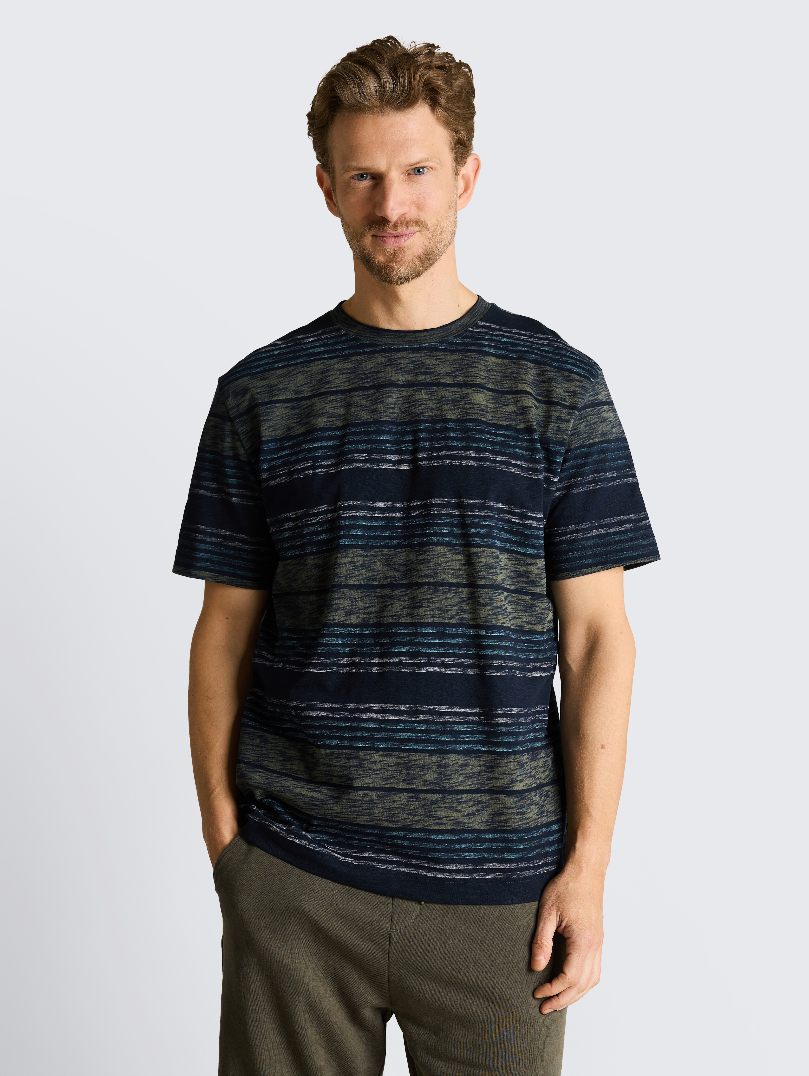 T-Shirt mit Inside-Out Streifenmuster von Men, deep leaf green multi stripe