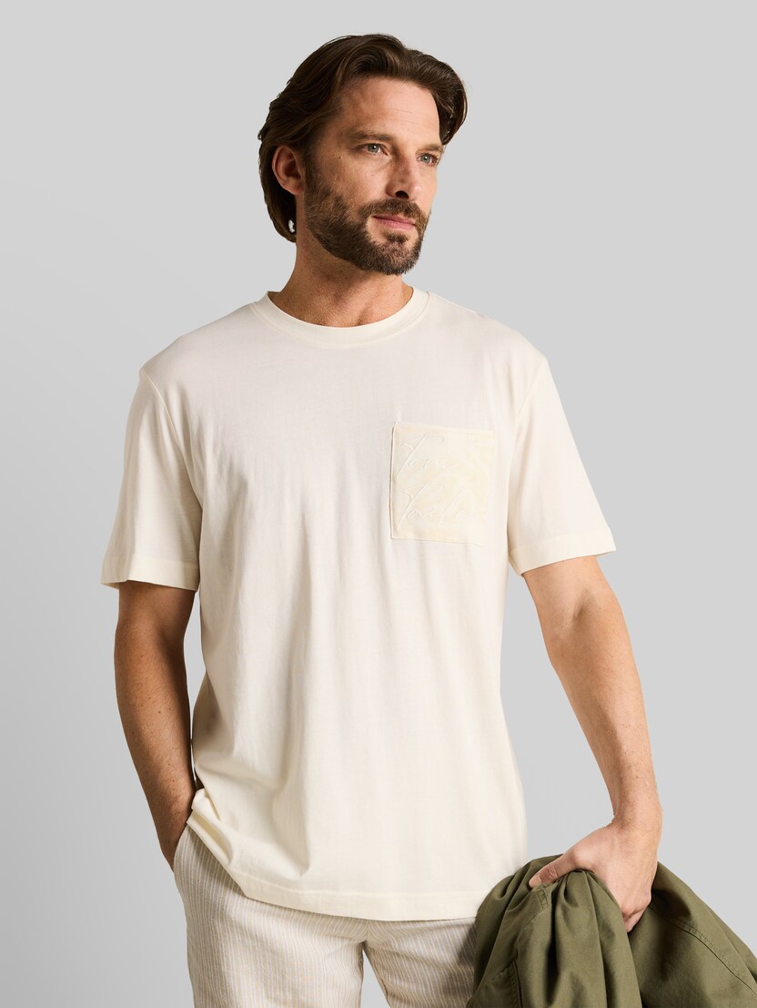 T-shirt met borstzak door Men, Gardenia White