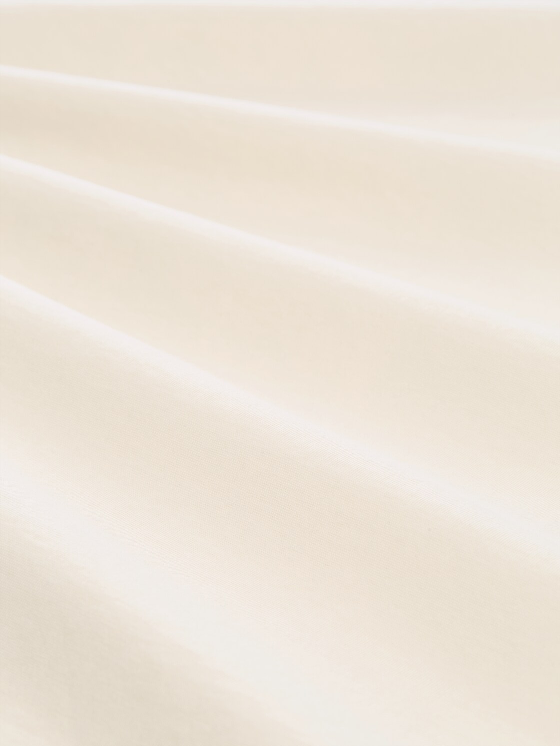 T-Shirt mit Brusttasche - Gardenia White - Material-Ansicht