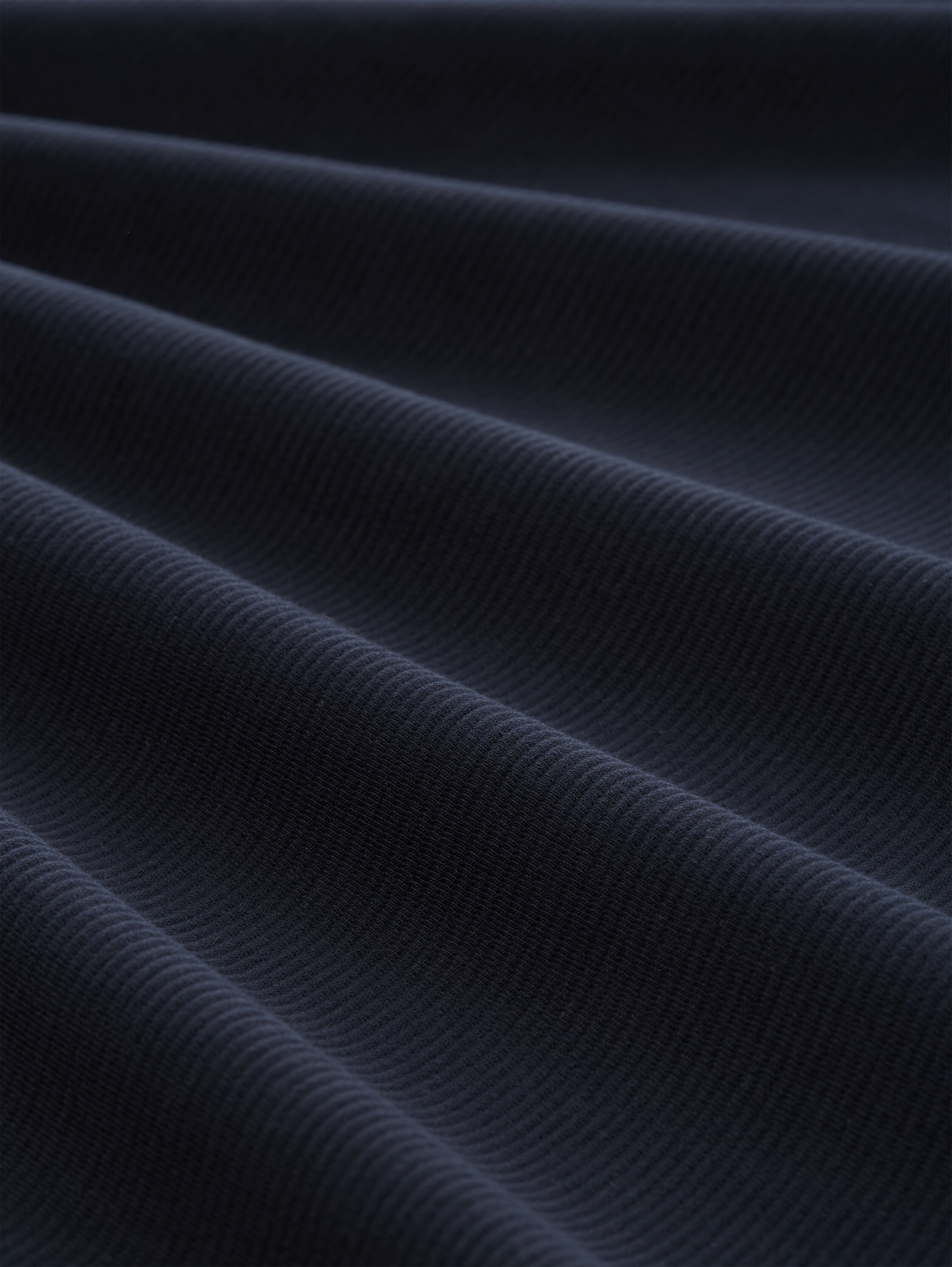 T-Shirt aus Baumwolle - sky_captain_blue_ottoman - 