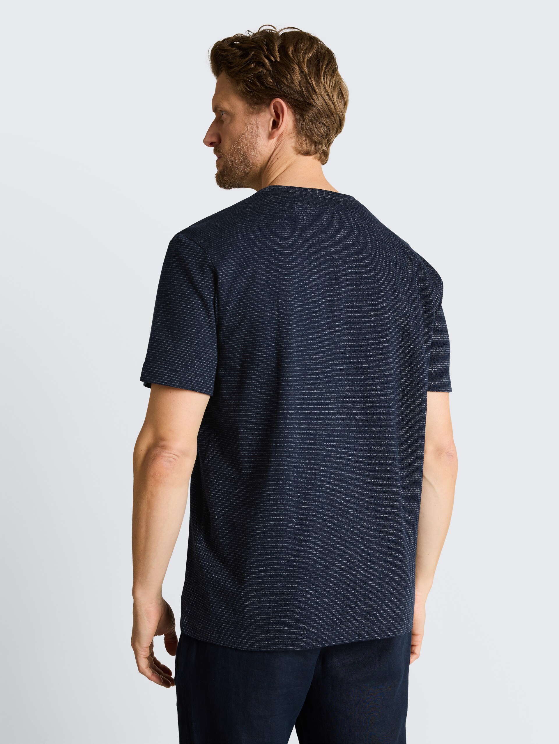 Henley T-shirt in melange look - white navy inject stripe - Neckline model-back view